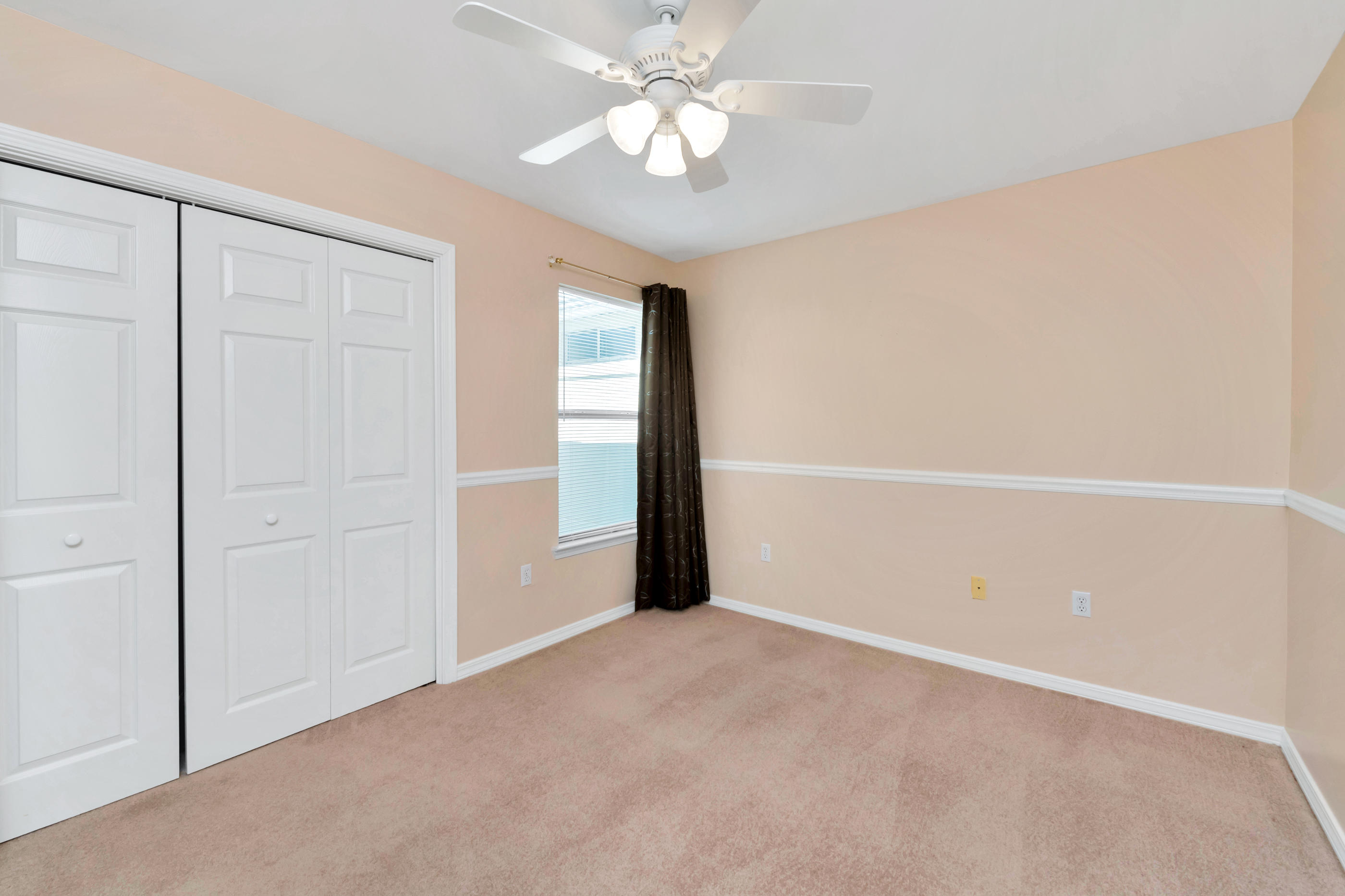 HIDDEN BAY VILLAGE - Residential