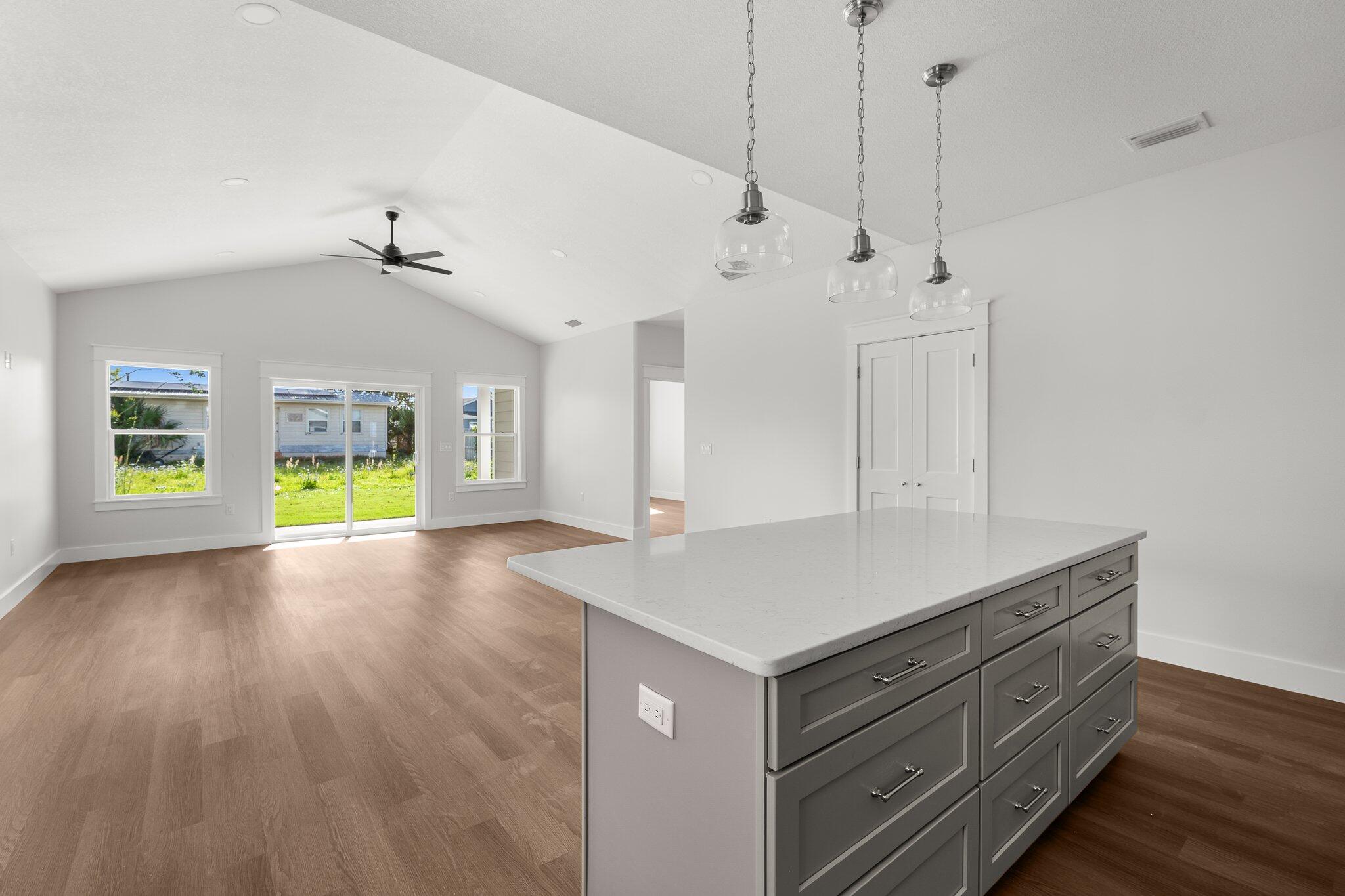 NO RECORDED SUBDIVISION - Residential