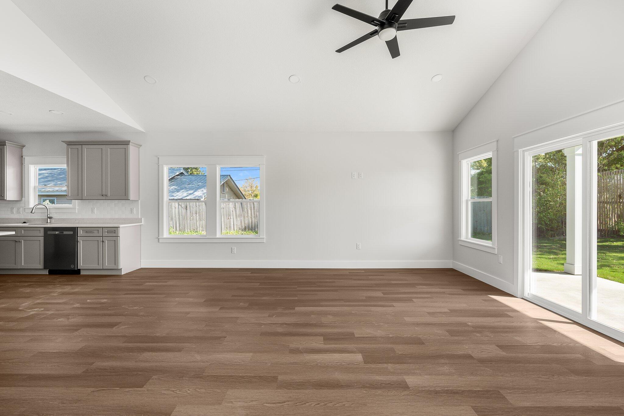 NO RECORDED SUBDIVISION - Residential