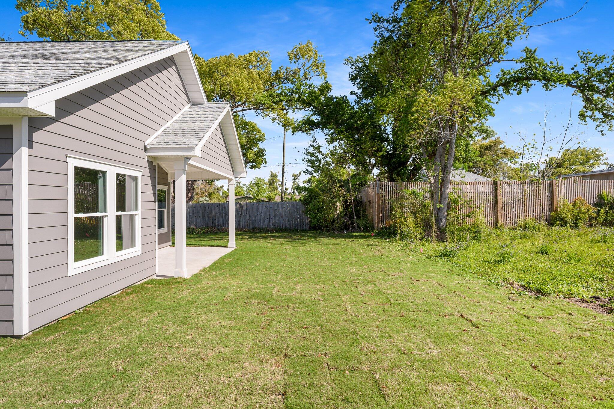 NO RECORDED SUBDIVISION - Residential