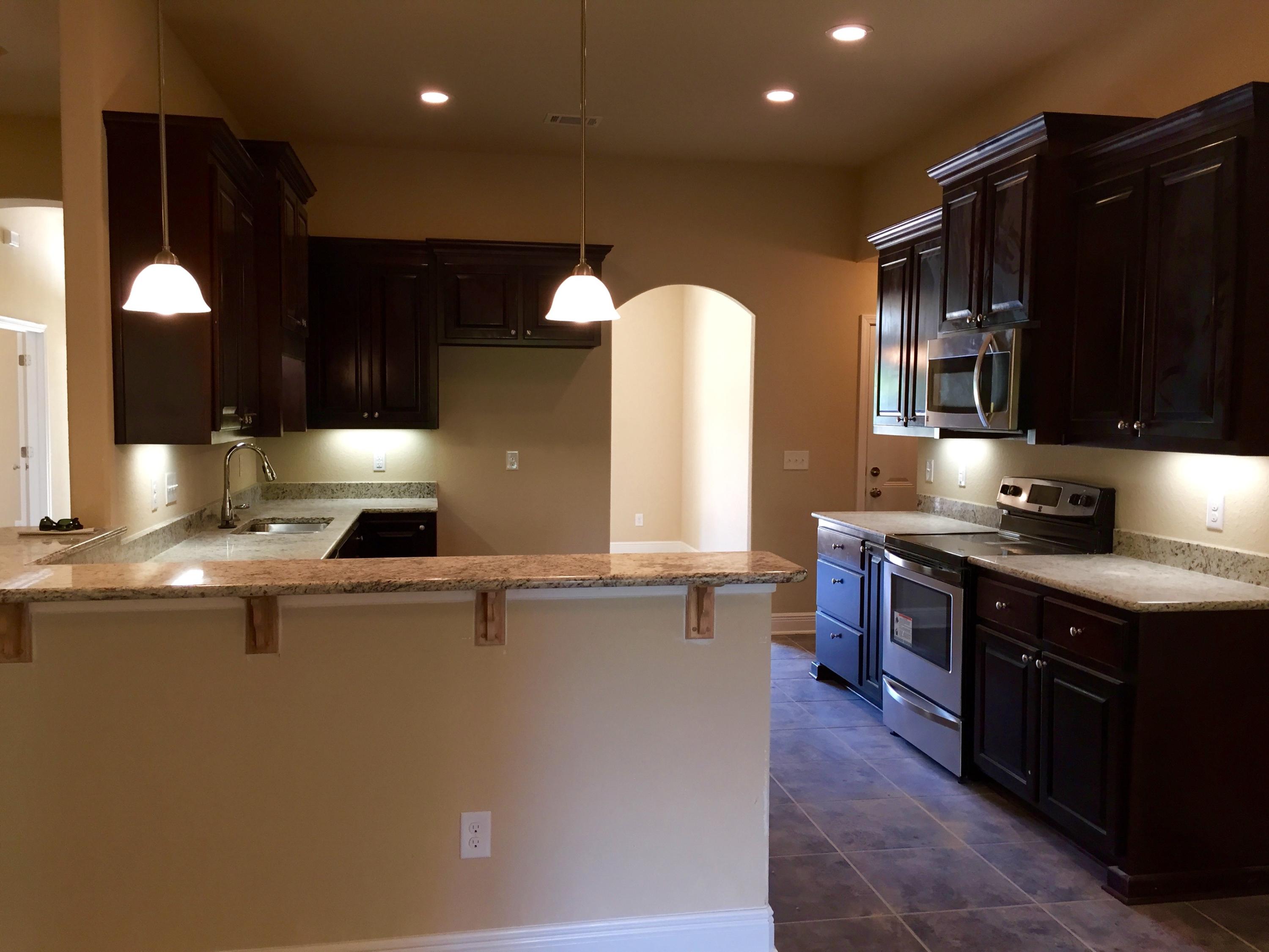 FOX VALLEY - Residential