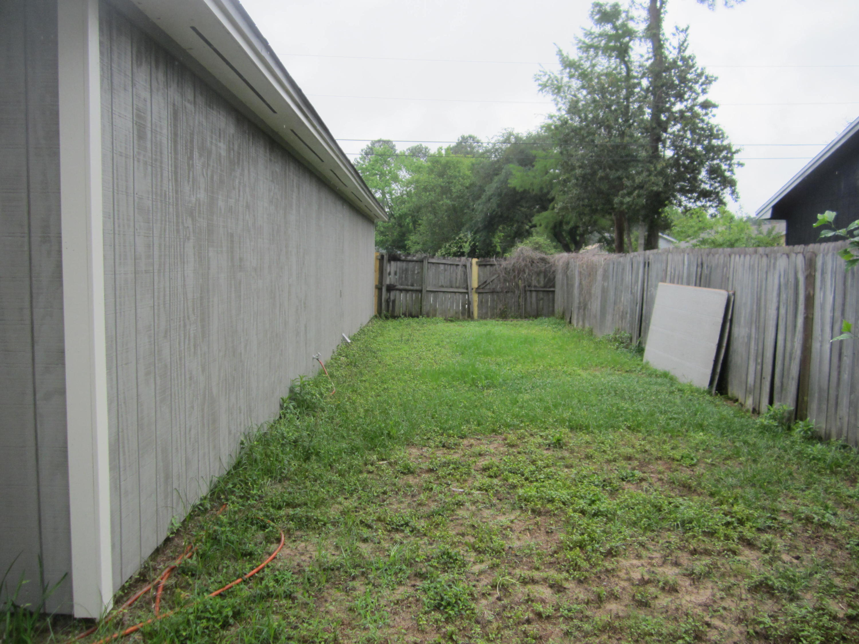 PINE MEADOWS 2ND ADDN - Residential