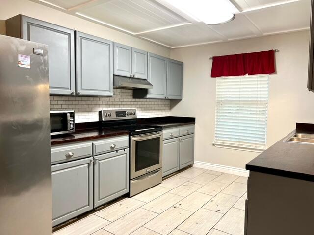 COUNTRY OAKS ESTATES PH 2 - Residential Lease