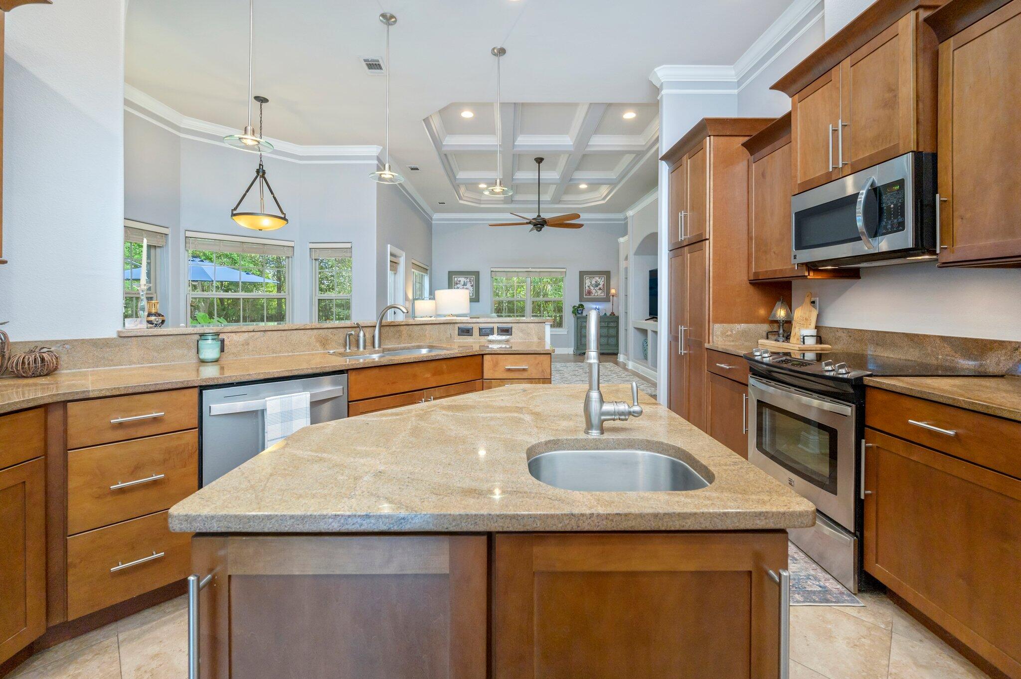 CLAIRES VINEYARD - Residential
