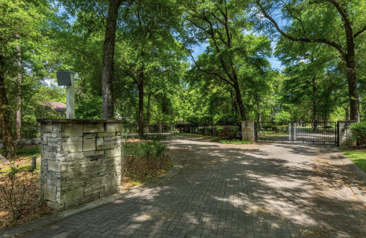 CLAIRES VINEYARD - Residential