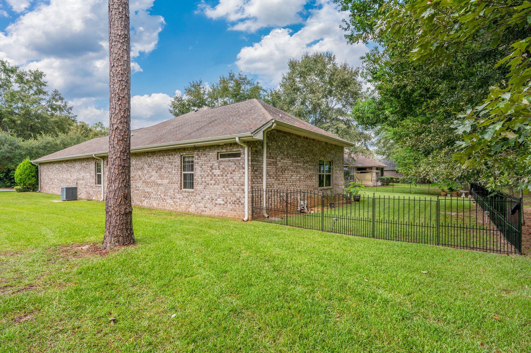 CLAIRES VINEYARD - Residential