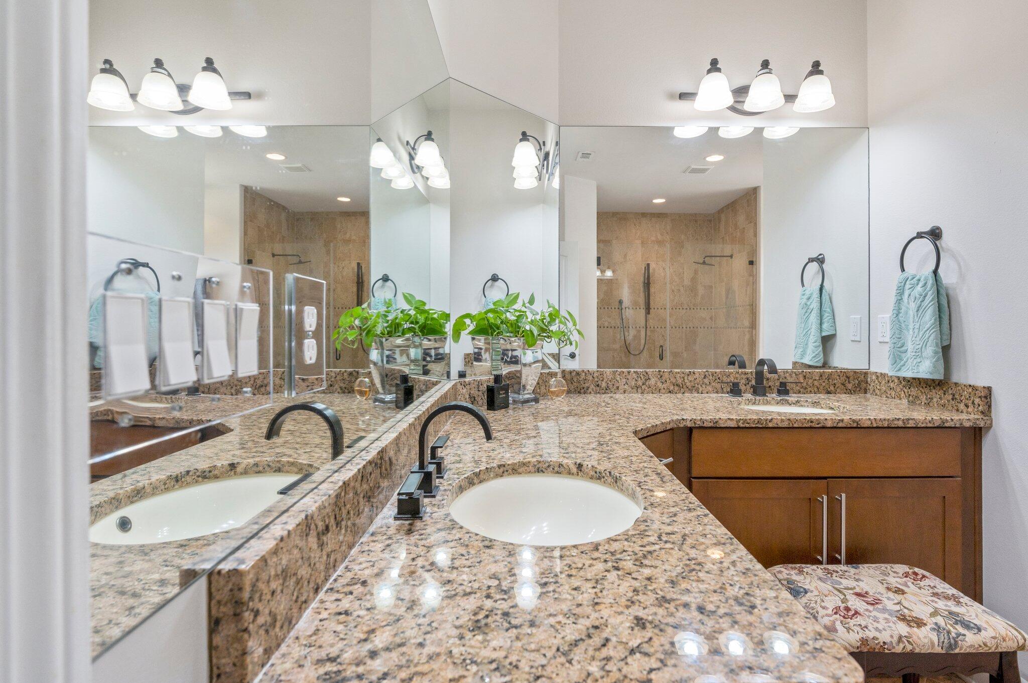 CLAIRES VINEYARD - Residential