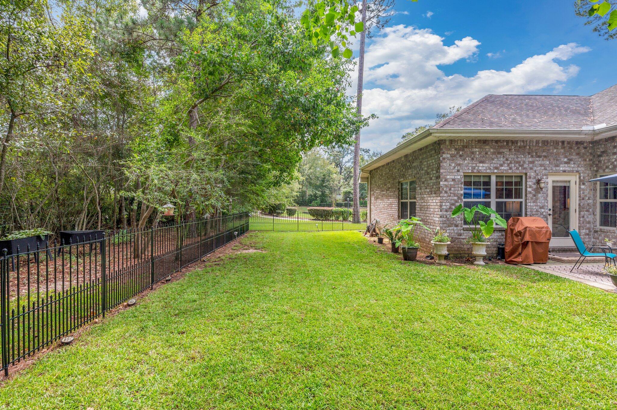 CLAIRES VINEYARD - Residential