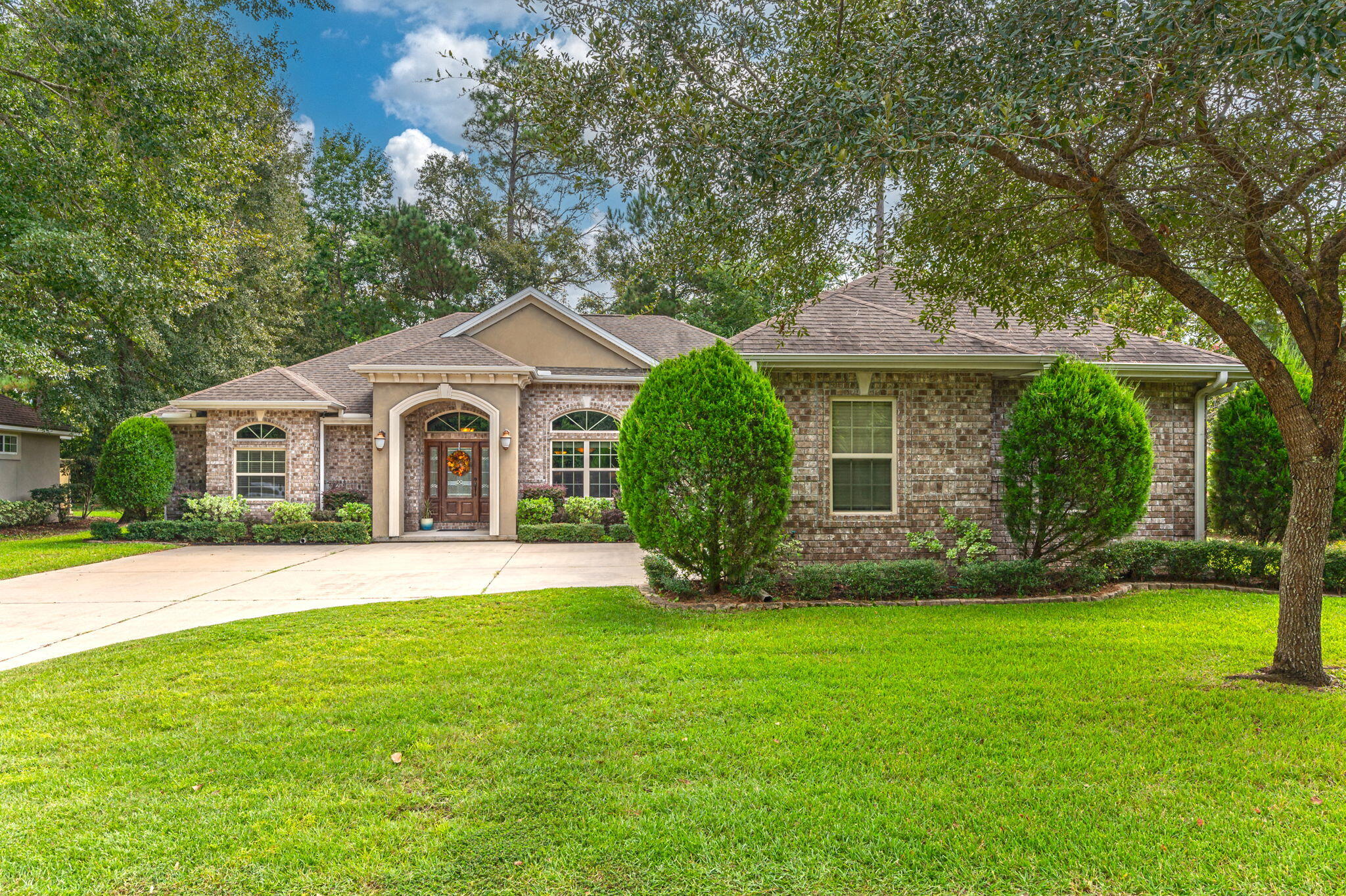 CLAIRES VINEYARD - Residential