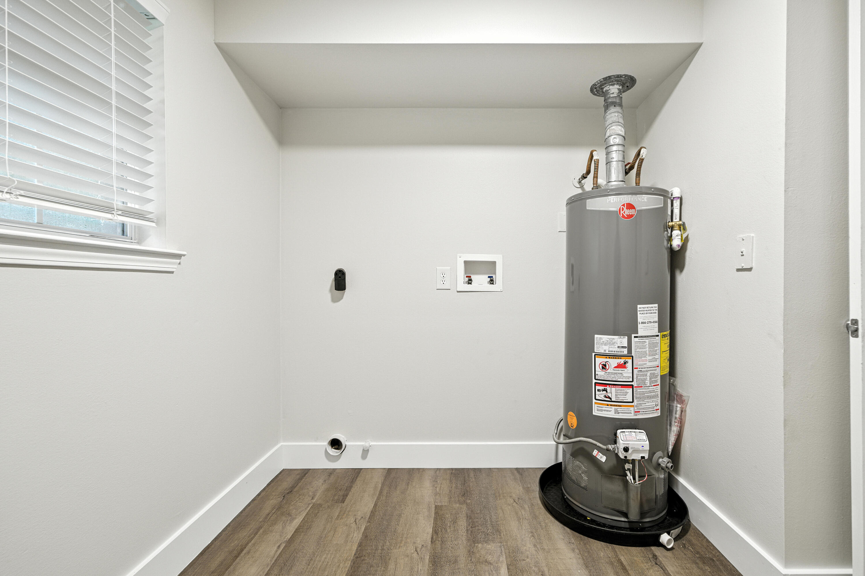 TOWN OF DEFUNIAK - Residential