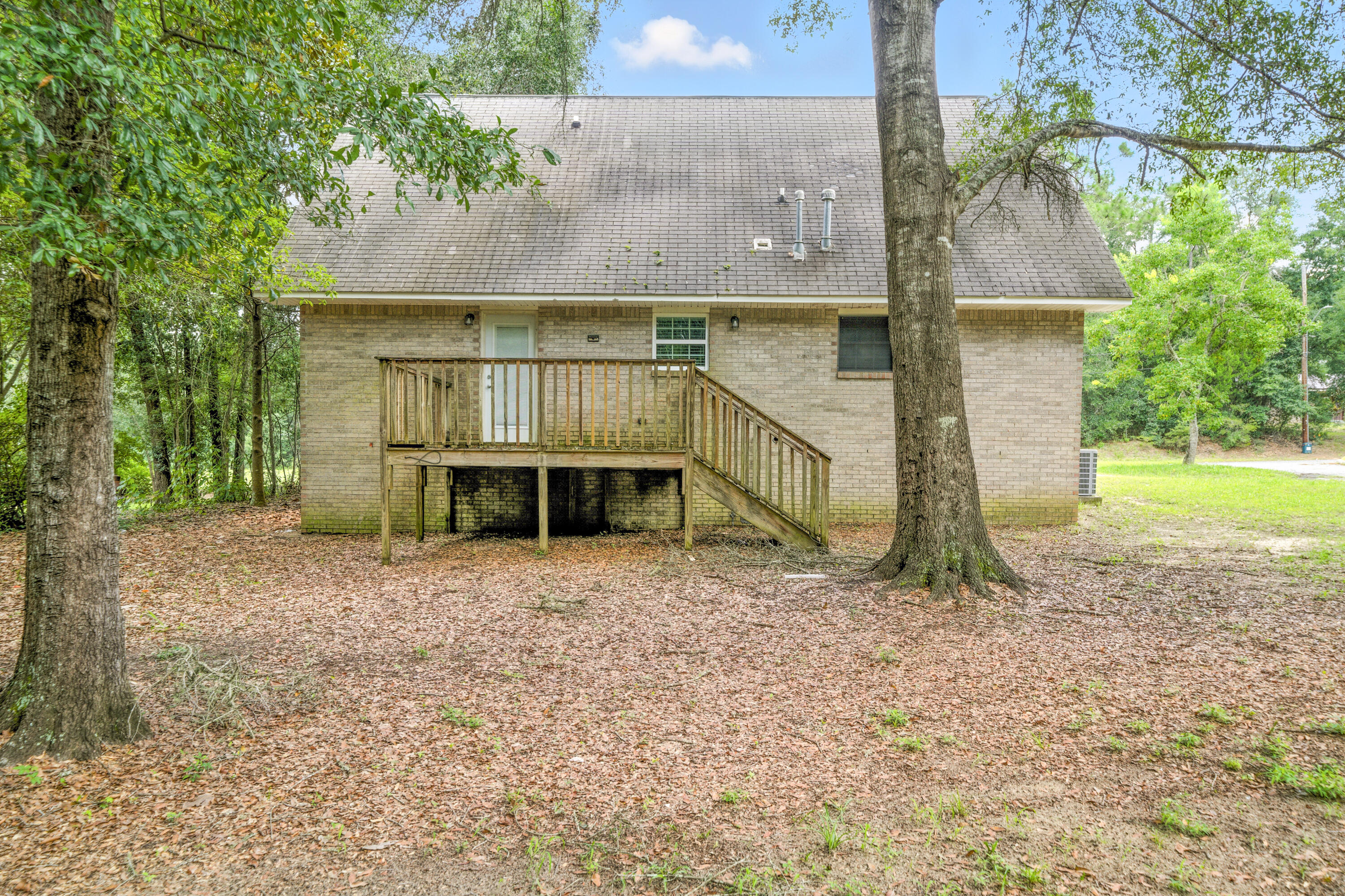 TOWN OF DEFUNIAK - Residential