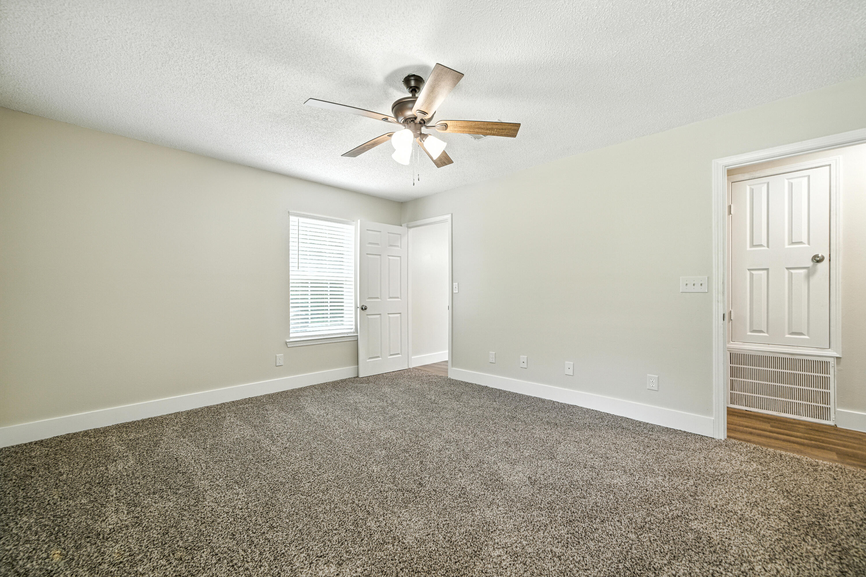 TOWN OF DEFUNIAK - Residential