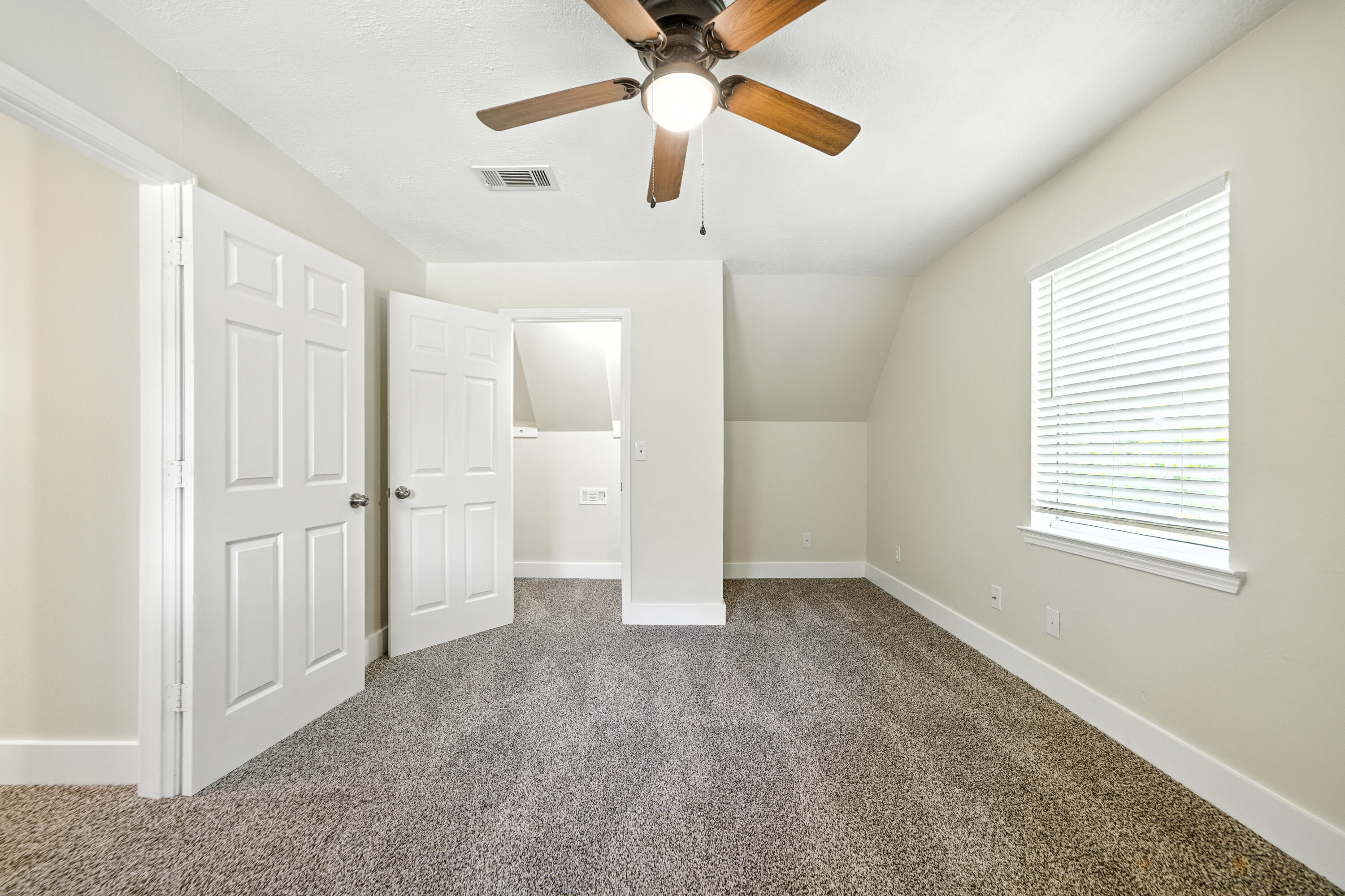 TOWN OF DEFUNIAK - Residential