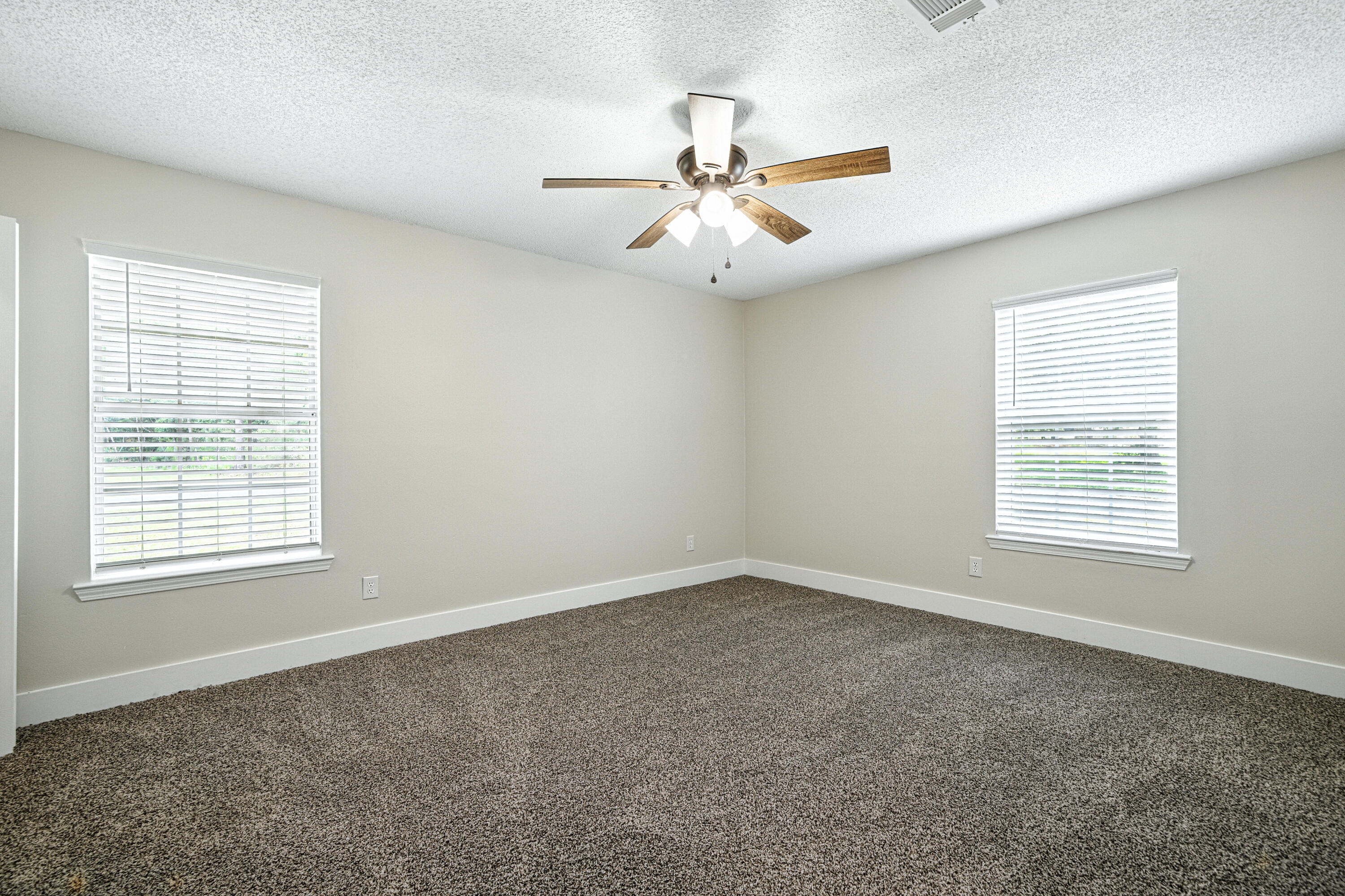 TOWN OF DEFUNIAK - Residential