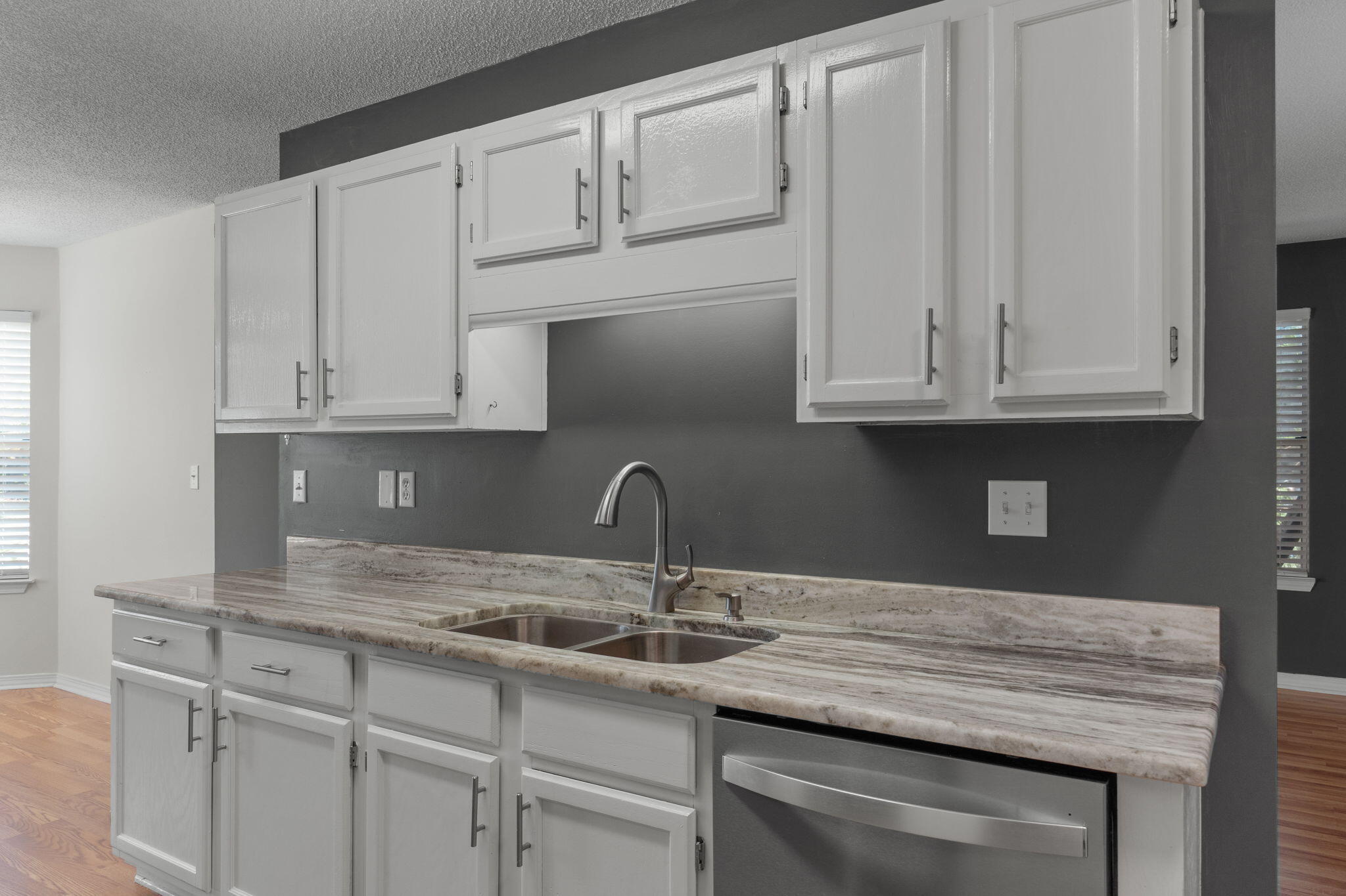 SOUTHWAY ESTATES 1ST ADDN - Residential