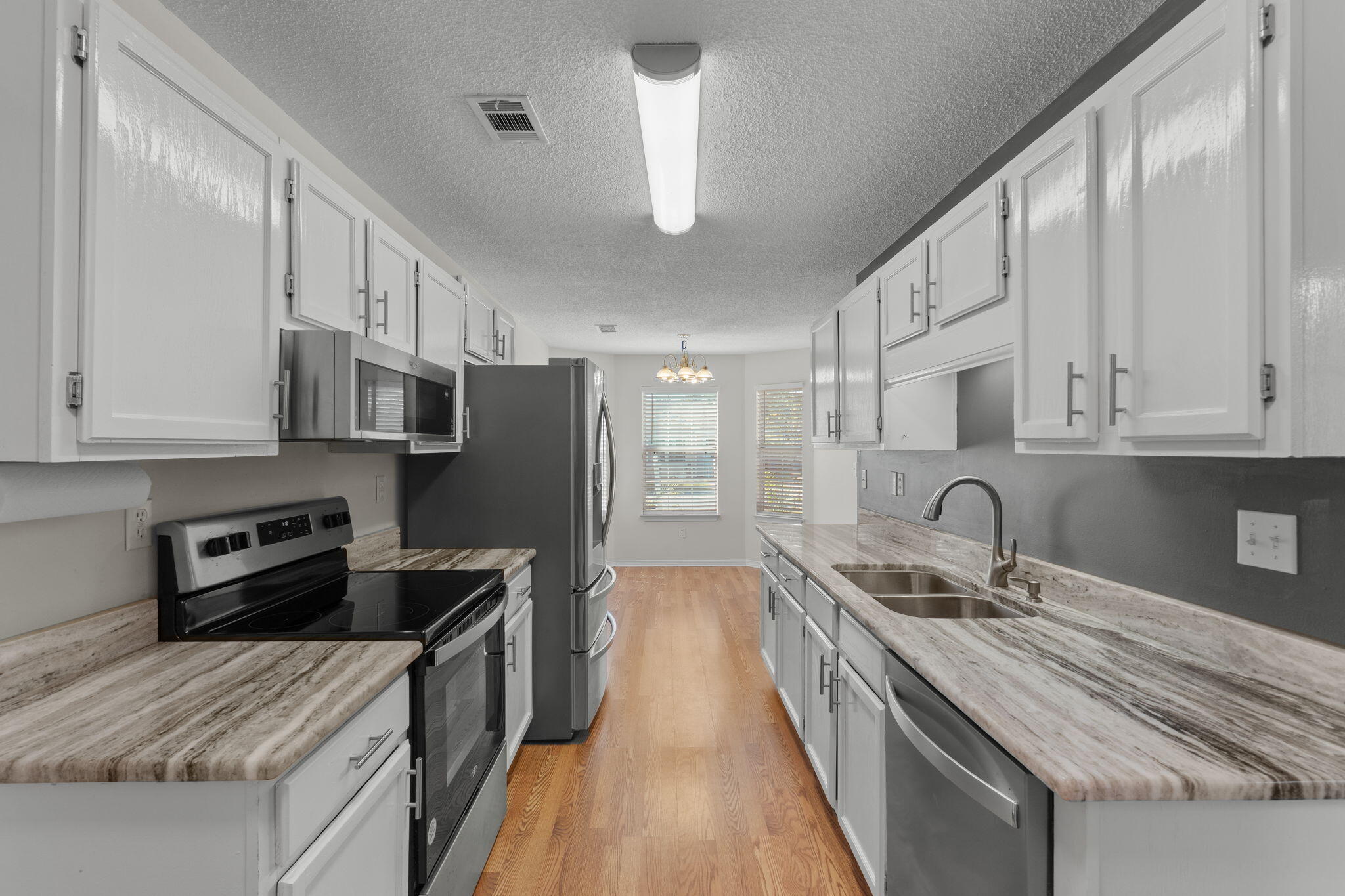 SOUTHWAY ESTATES 1ST ADDN - Residential