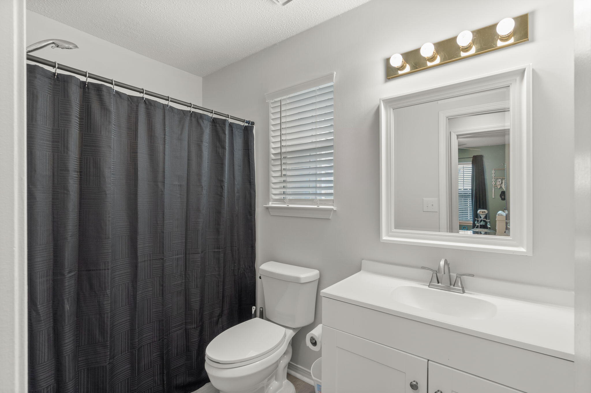 SOUTHWAY ESTATES 1ST ADDN - Residential