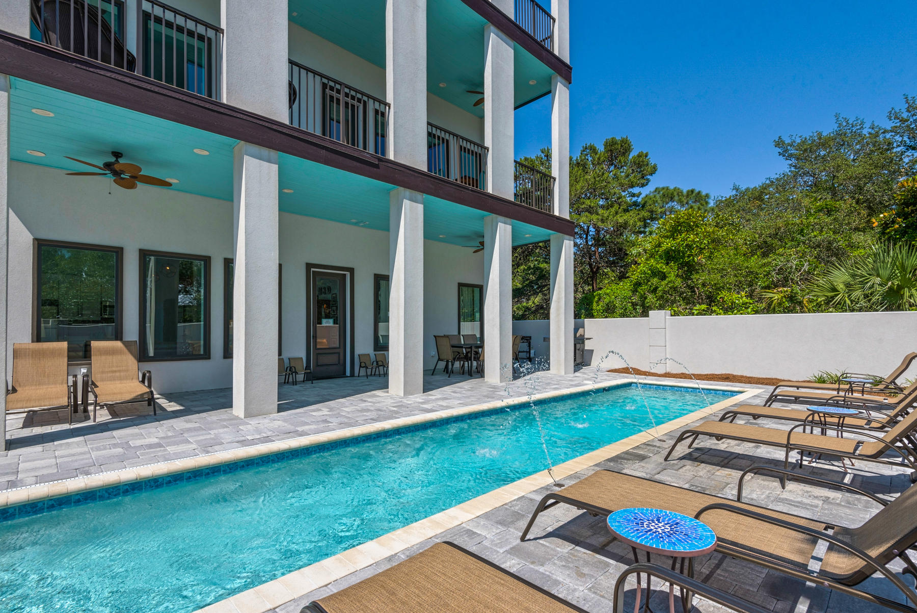 FRANGISTA BEACH 2ND ADDN - Residential