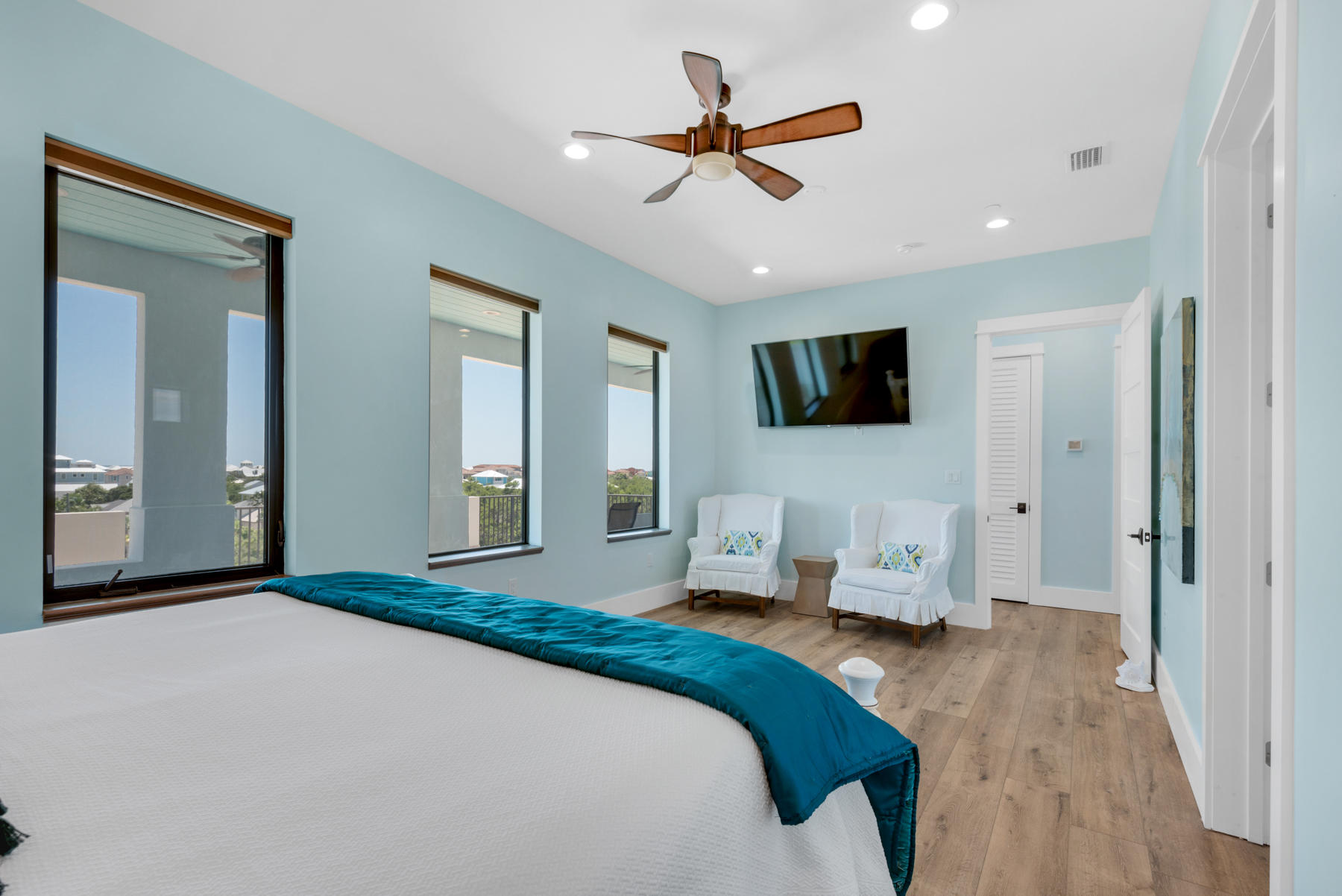 FRANGISTA BEACH 2ND ADDN - Residential