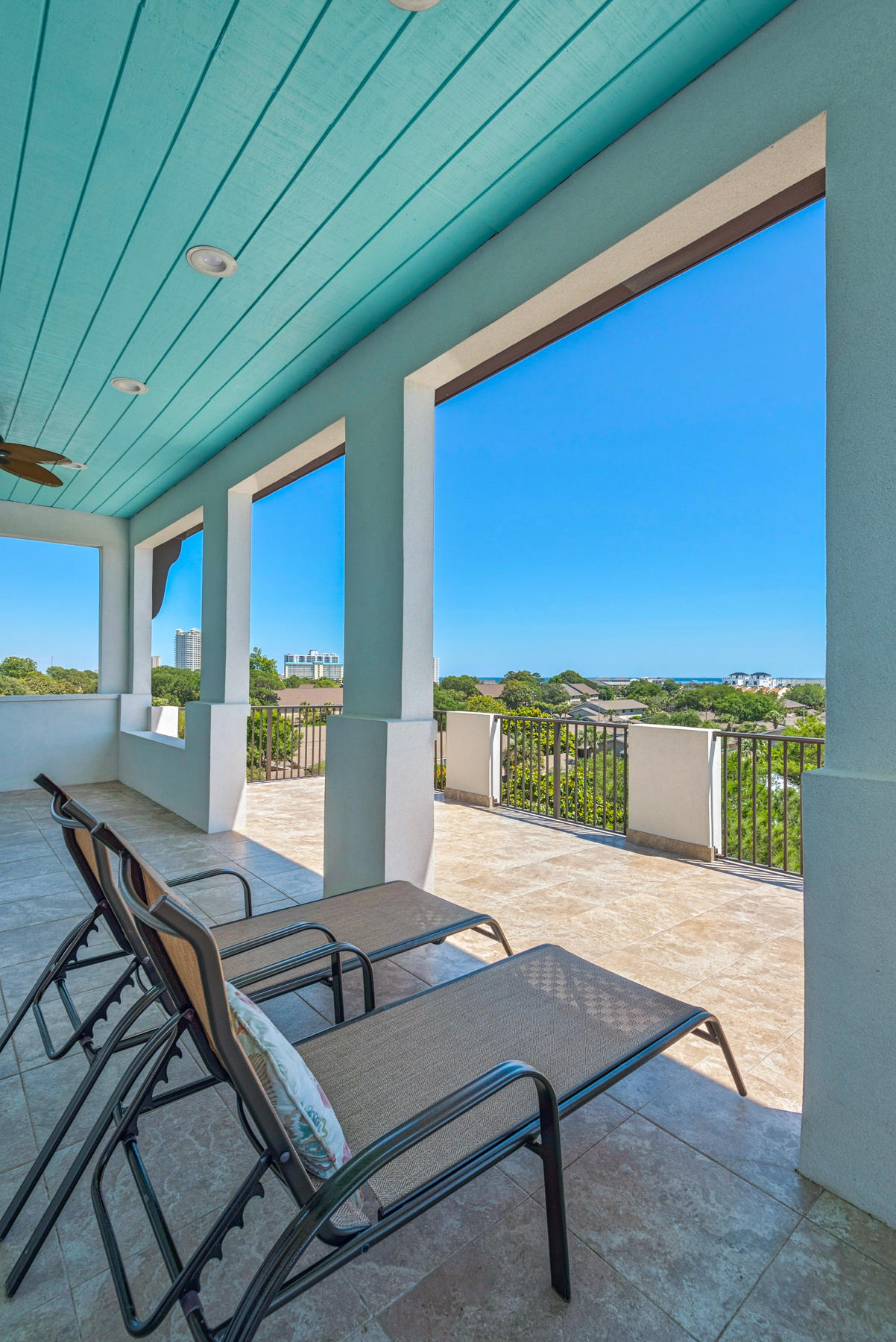 FRANGISTA BEACH 2ND ADDN - Residential