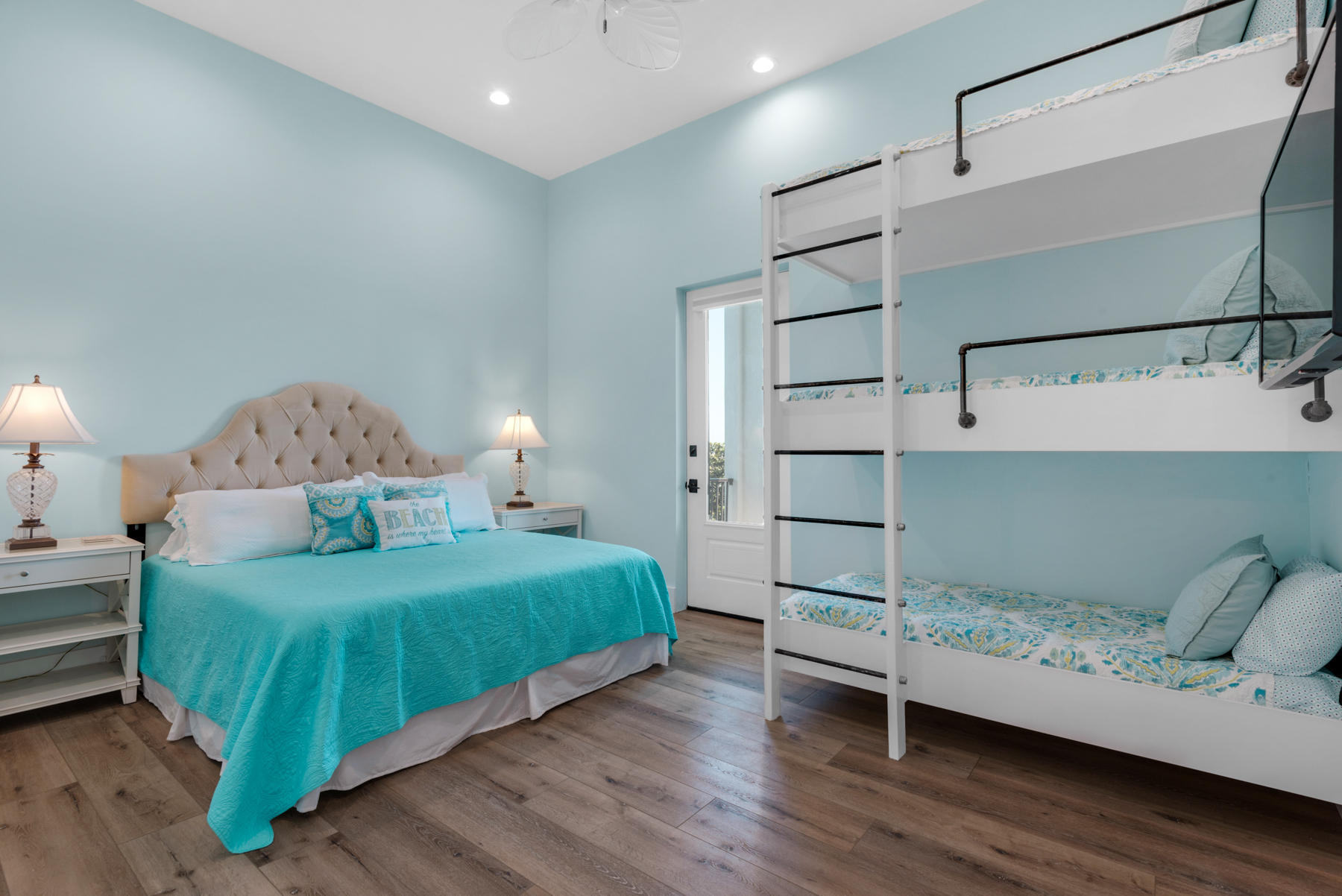 FRANGISTA BEACH 2ND ADDN - Residential