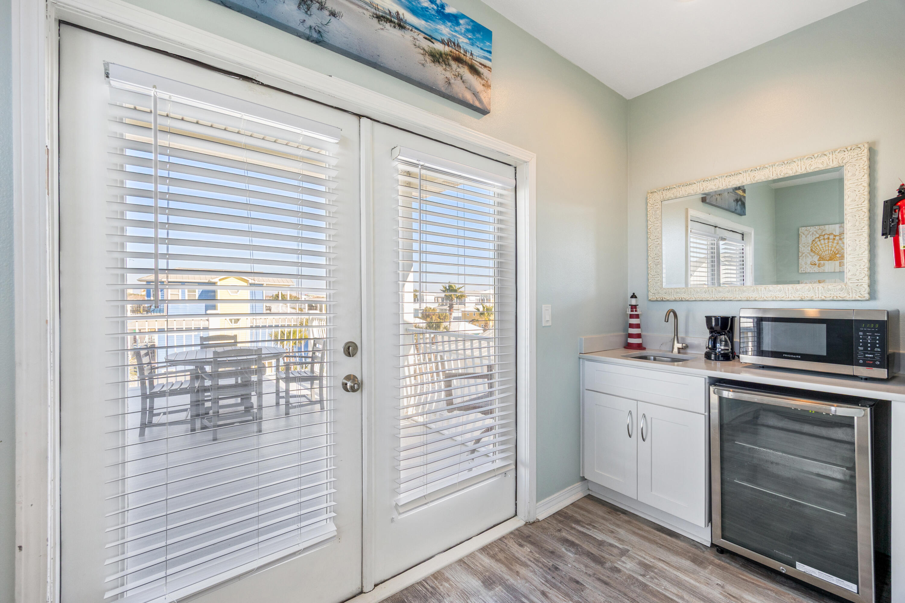 CRYSTAL BEACH - Residential