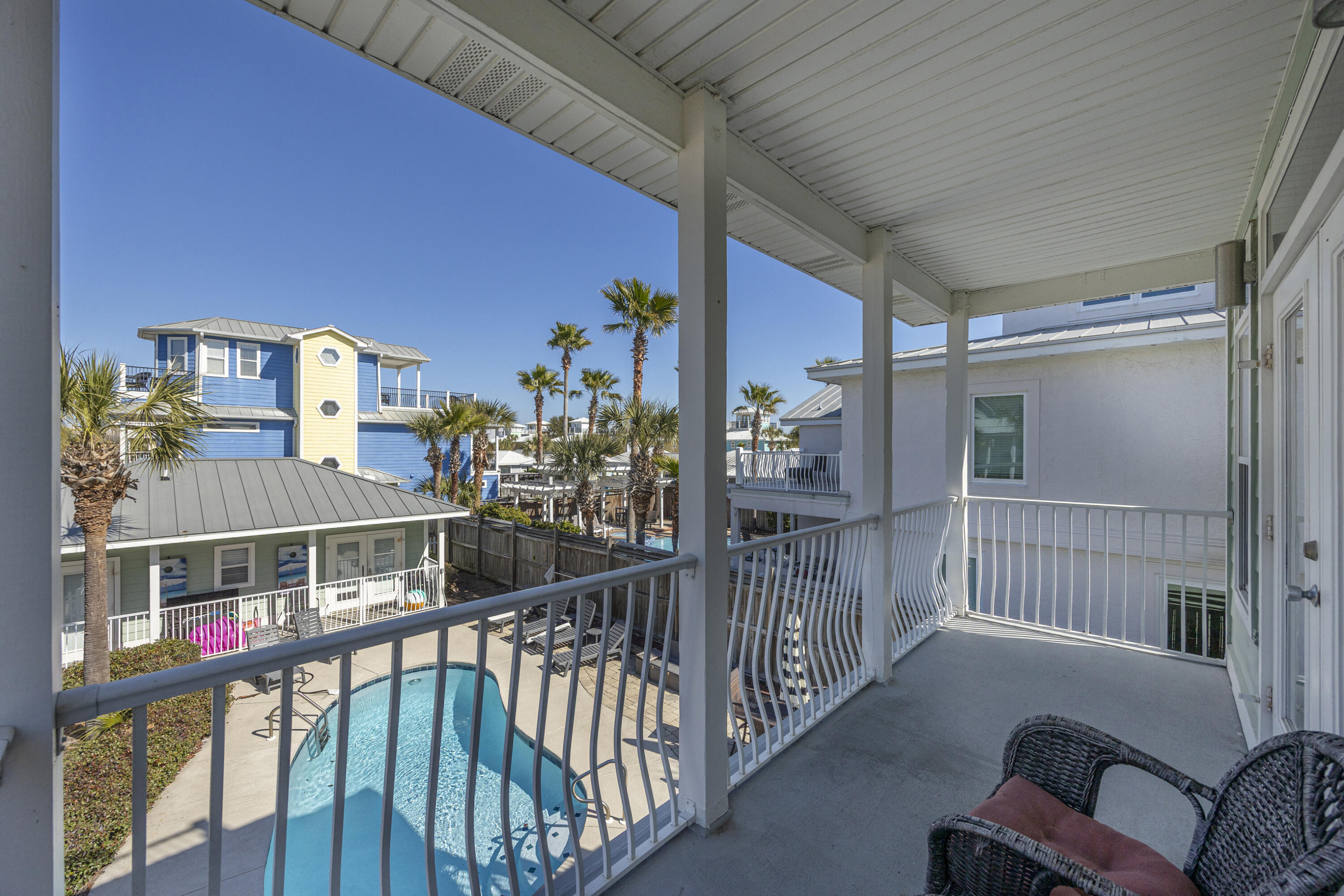 CRYSTAL BEACH - Residential