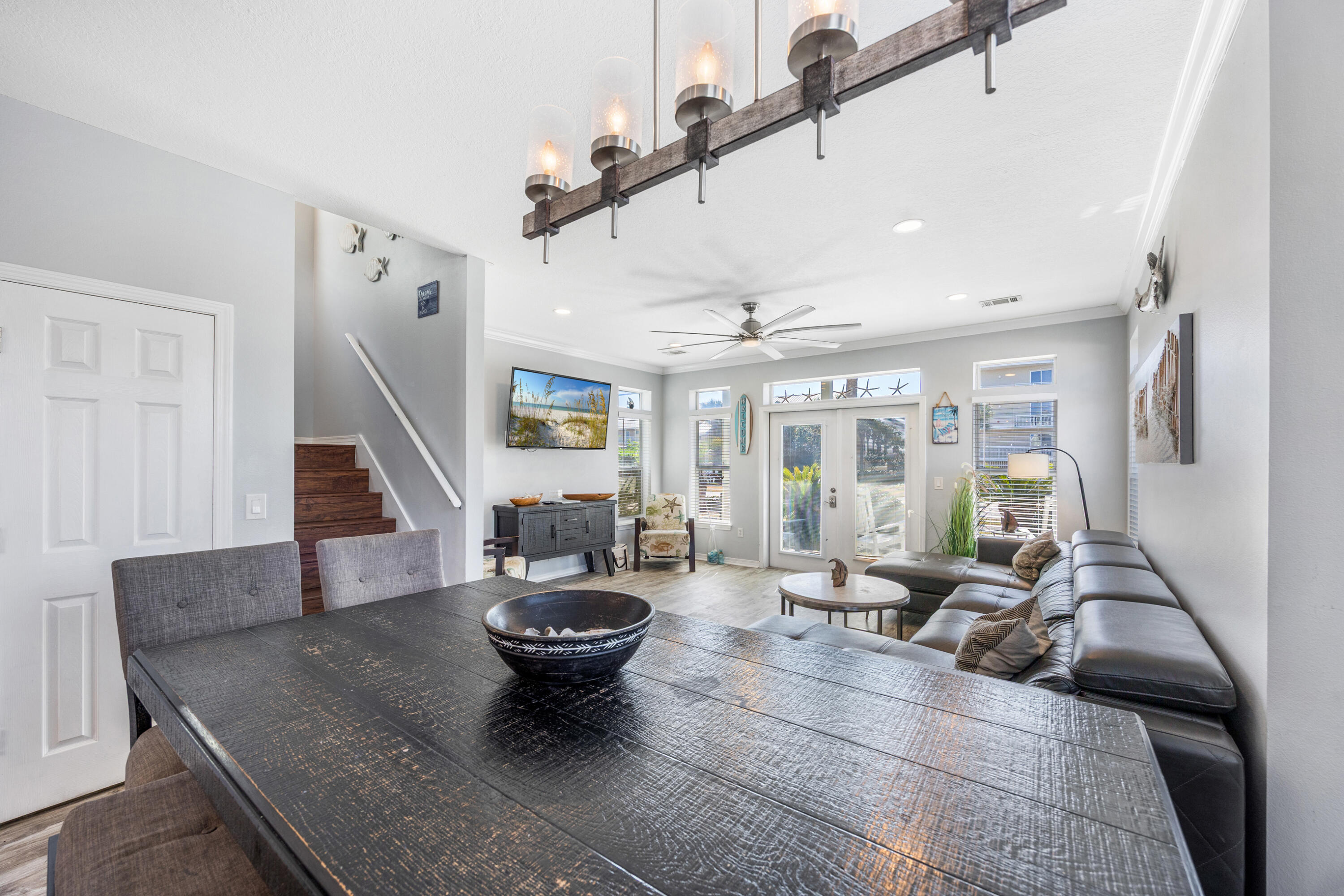 CRYSTAL BEACH - Residential