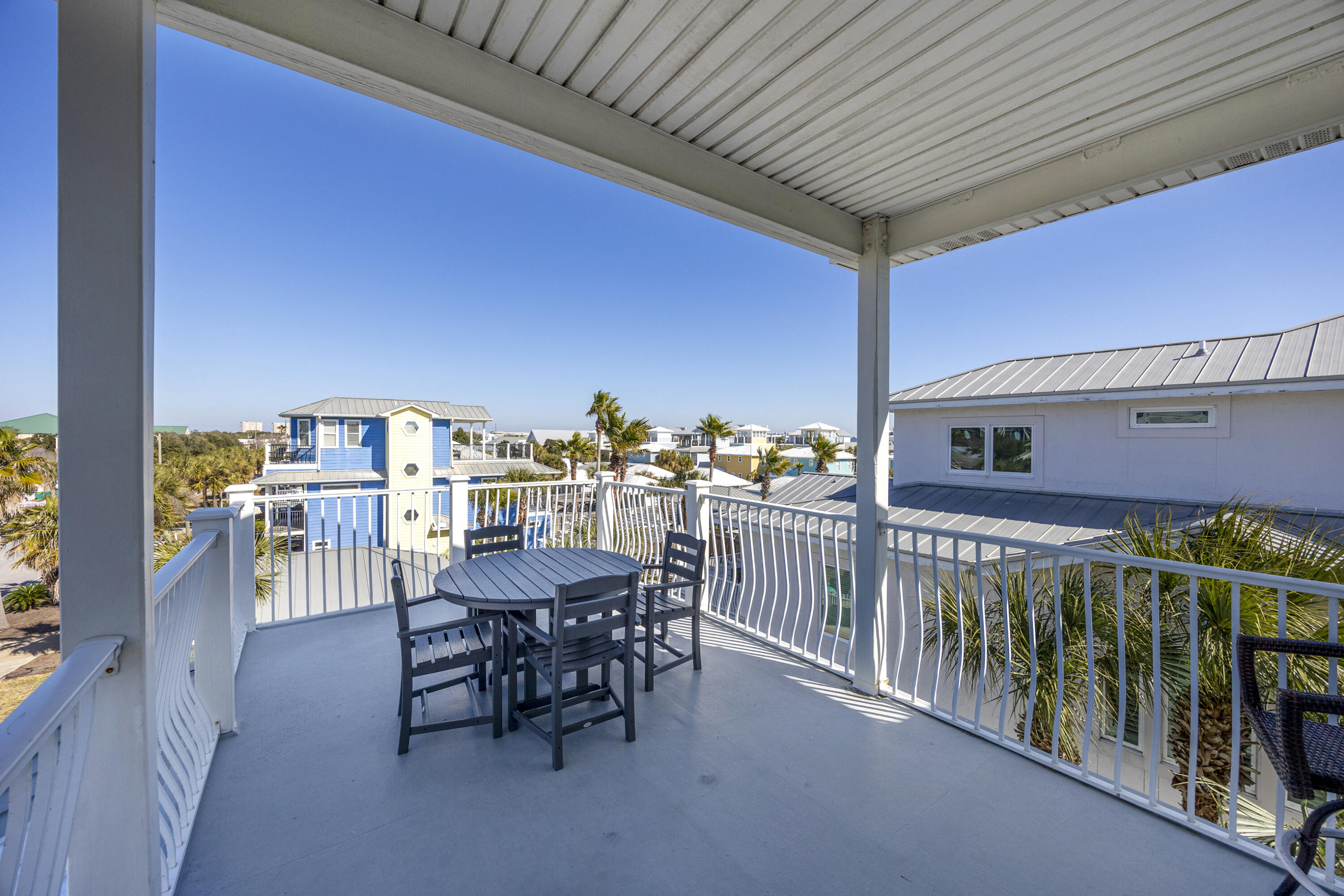 CRYSTAL BEACH - Residential