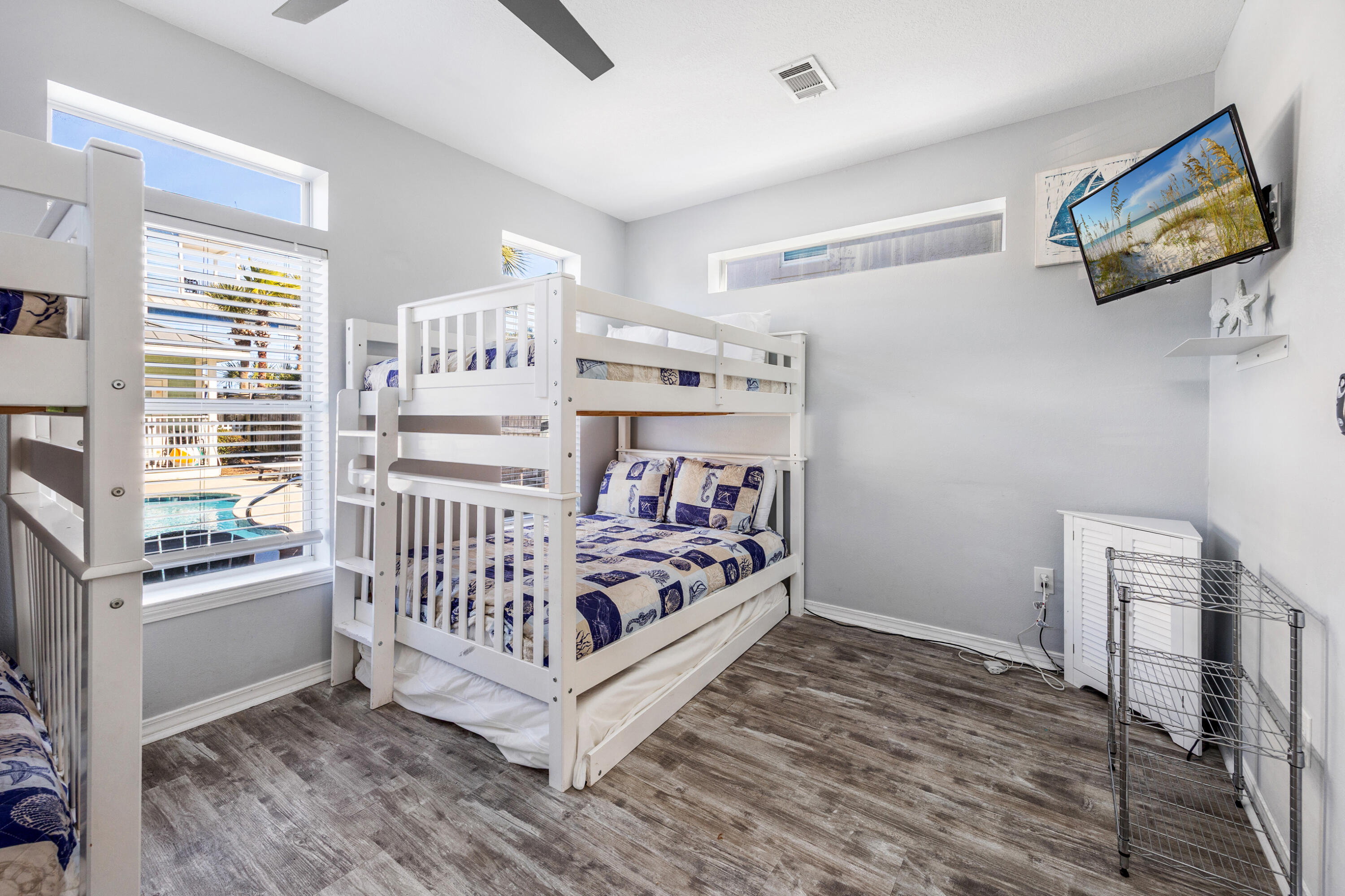 CRYSTAL BEACH - Residential