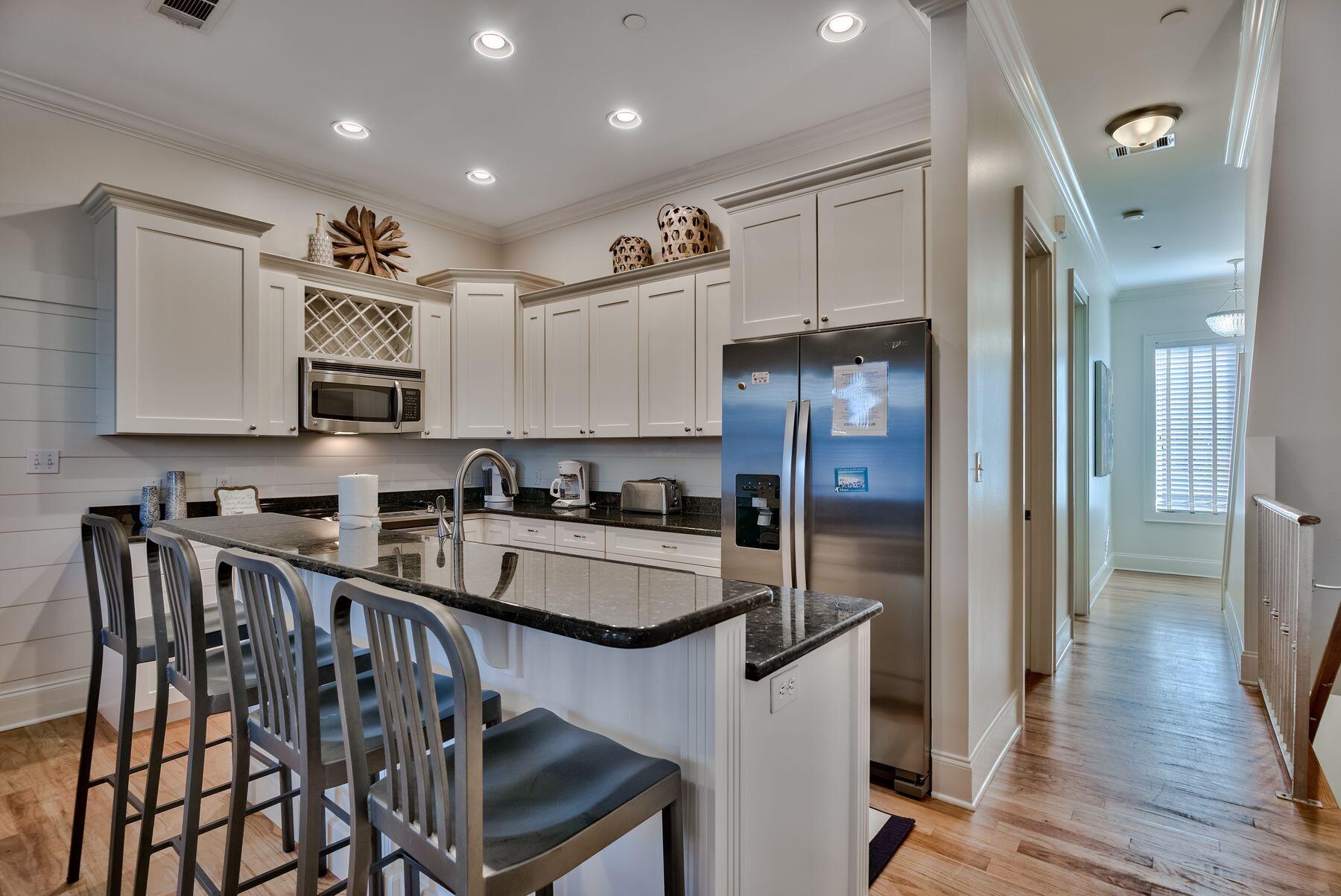 SUMMER PLACE - Residential