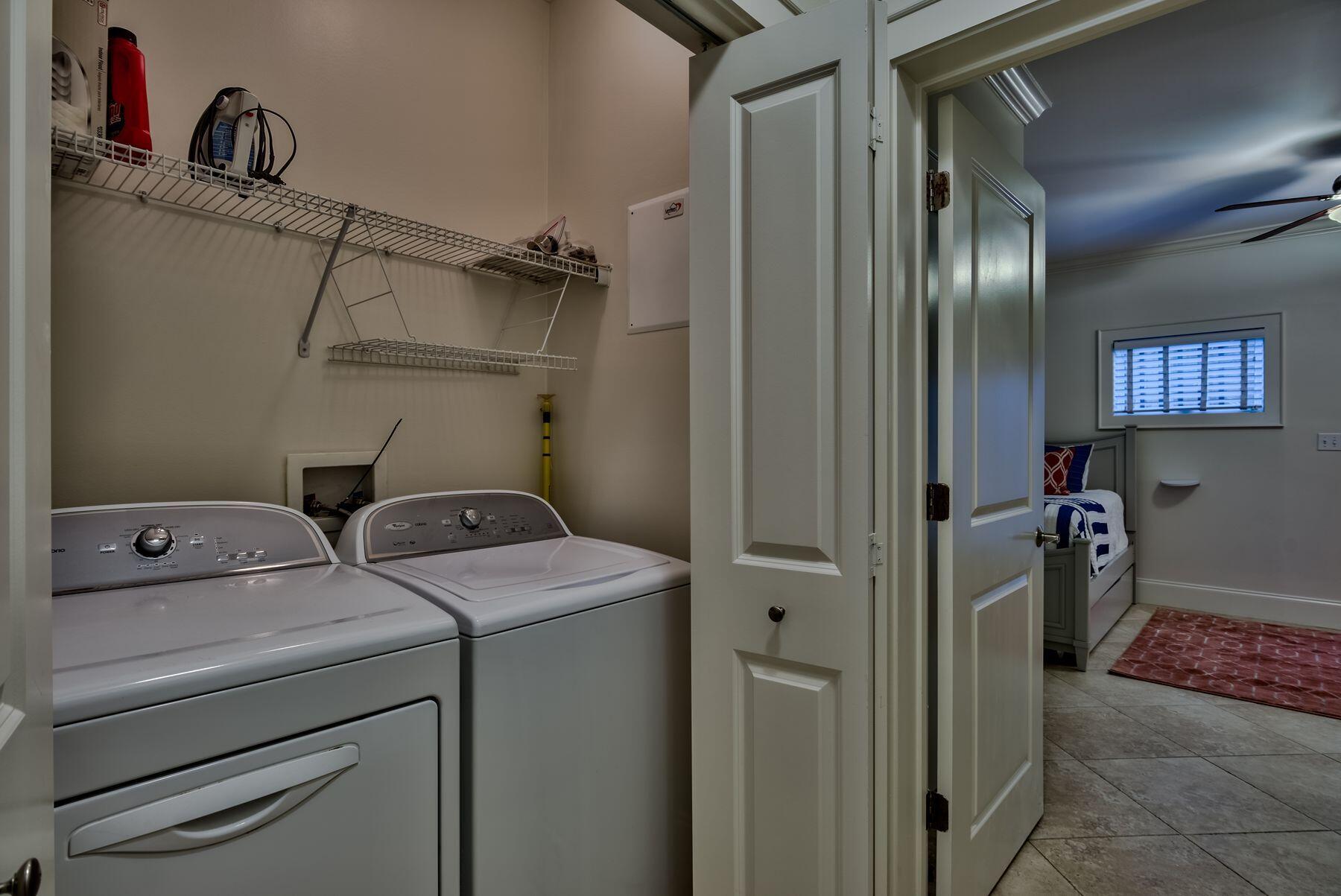 SUMMER PLACE - Residential