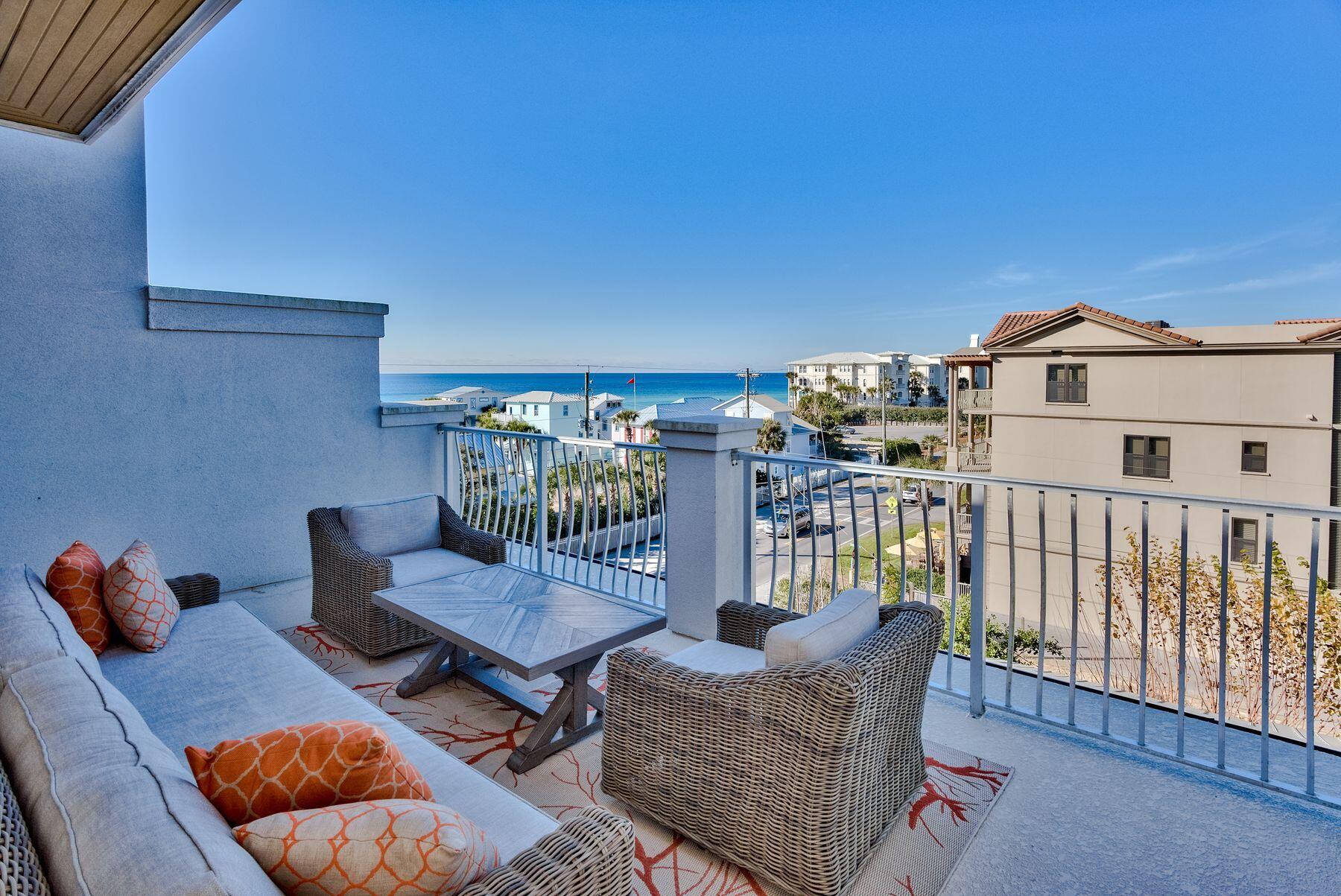 SUMMER PLACE - Residential