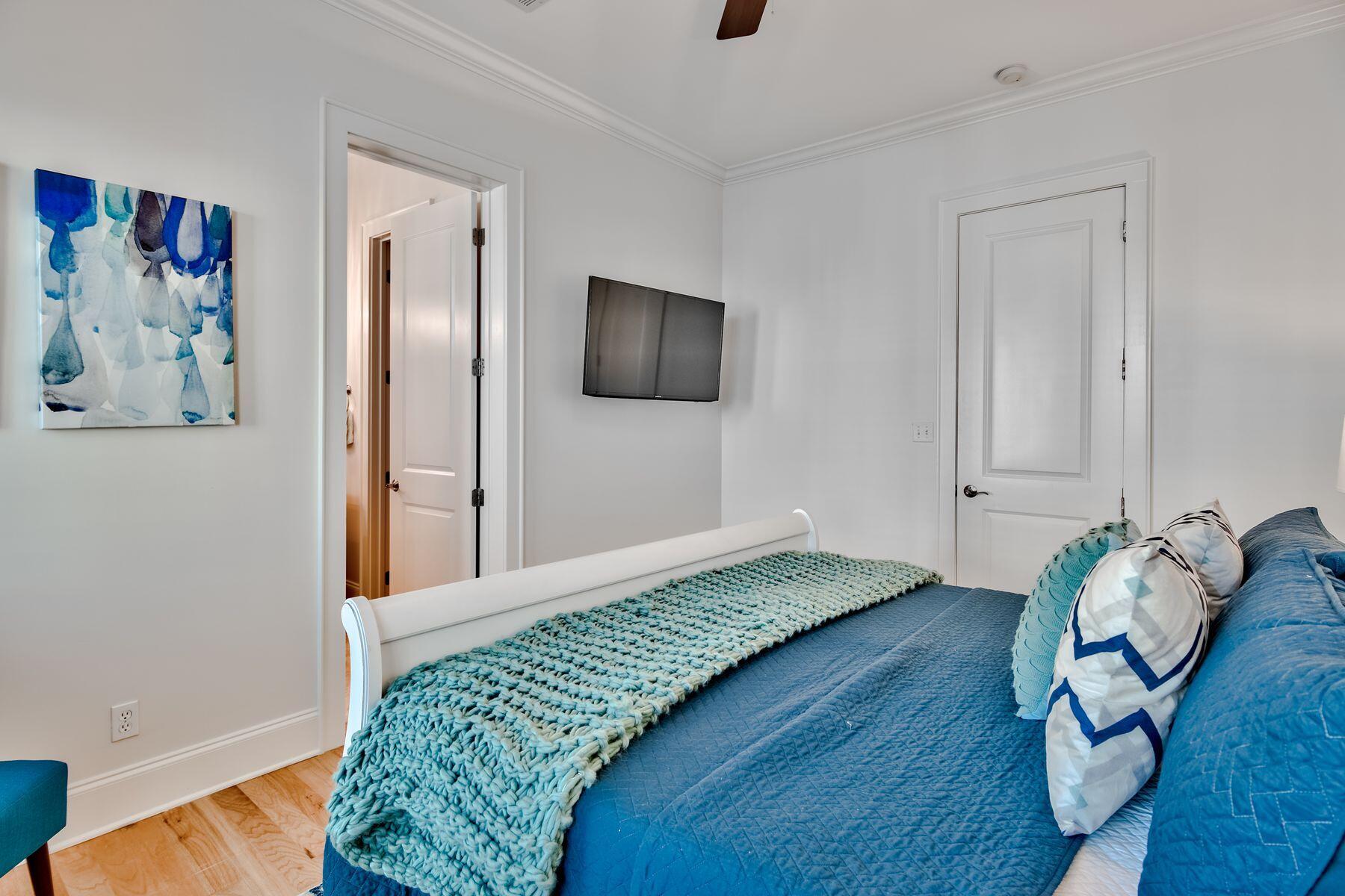 SUMMER PLACE - Residential