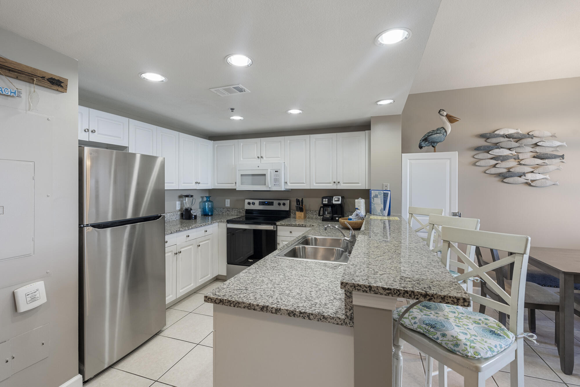 STERLING SHORES - Residential