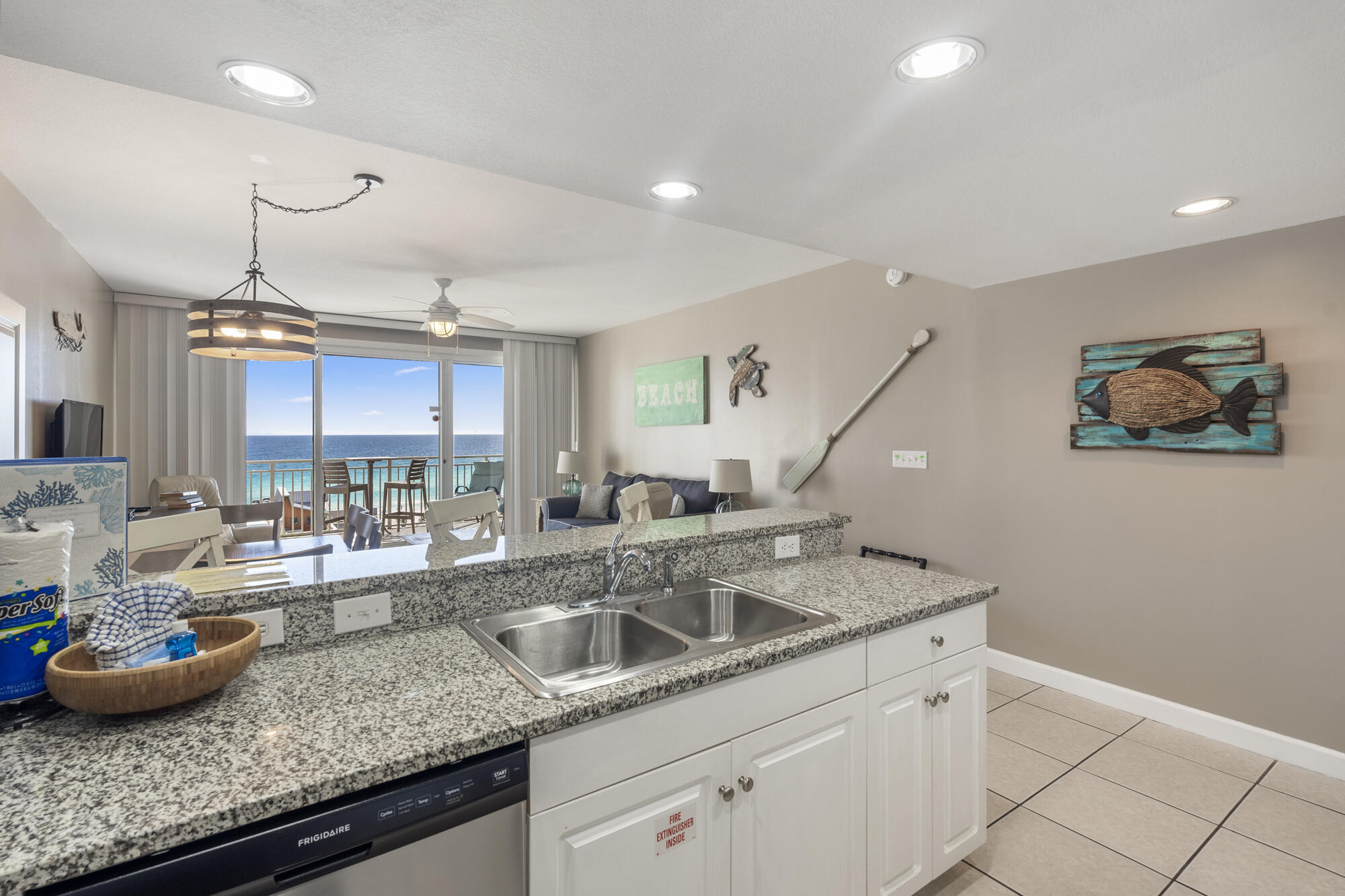 STERLING SHORES - Residential