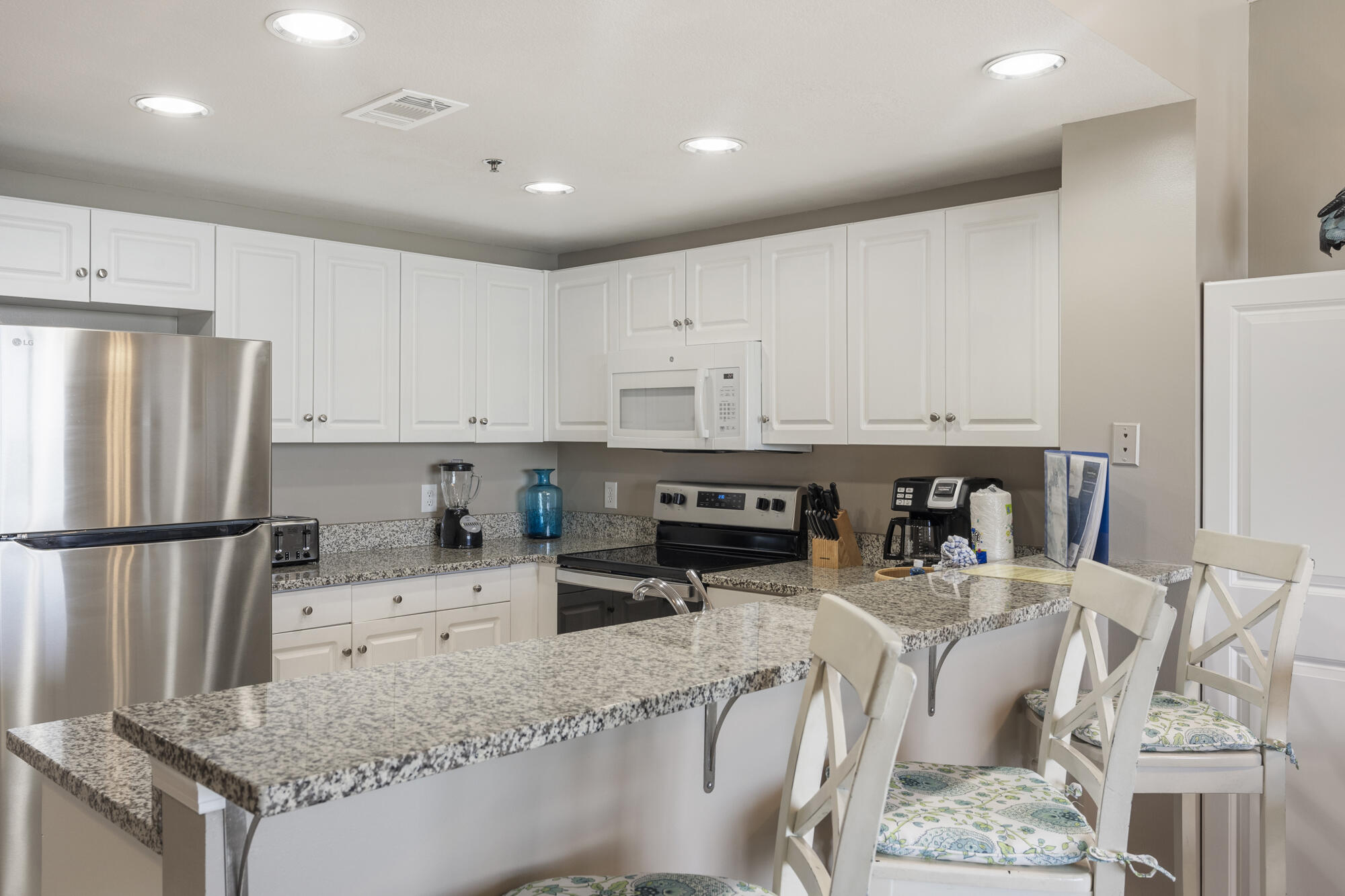 STERLING SHORES - Residential