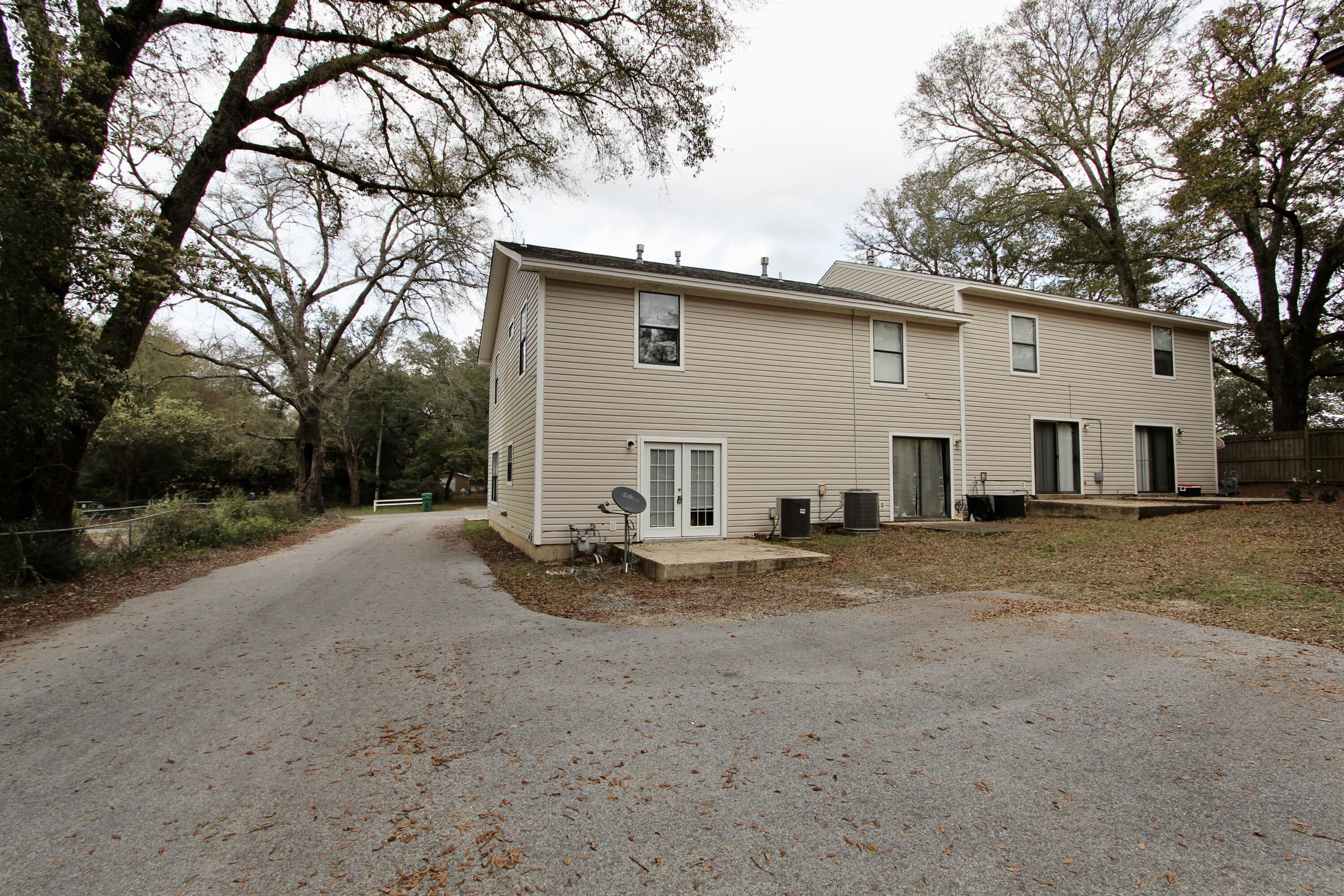 metes and bounds - Residential Lease