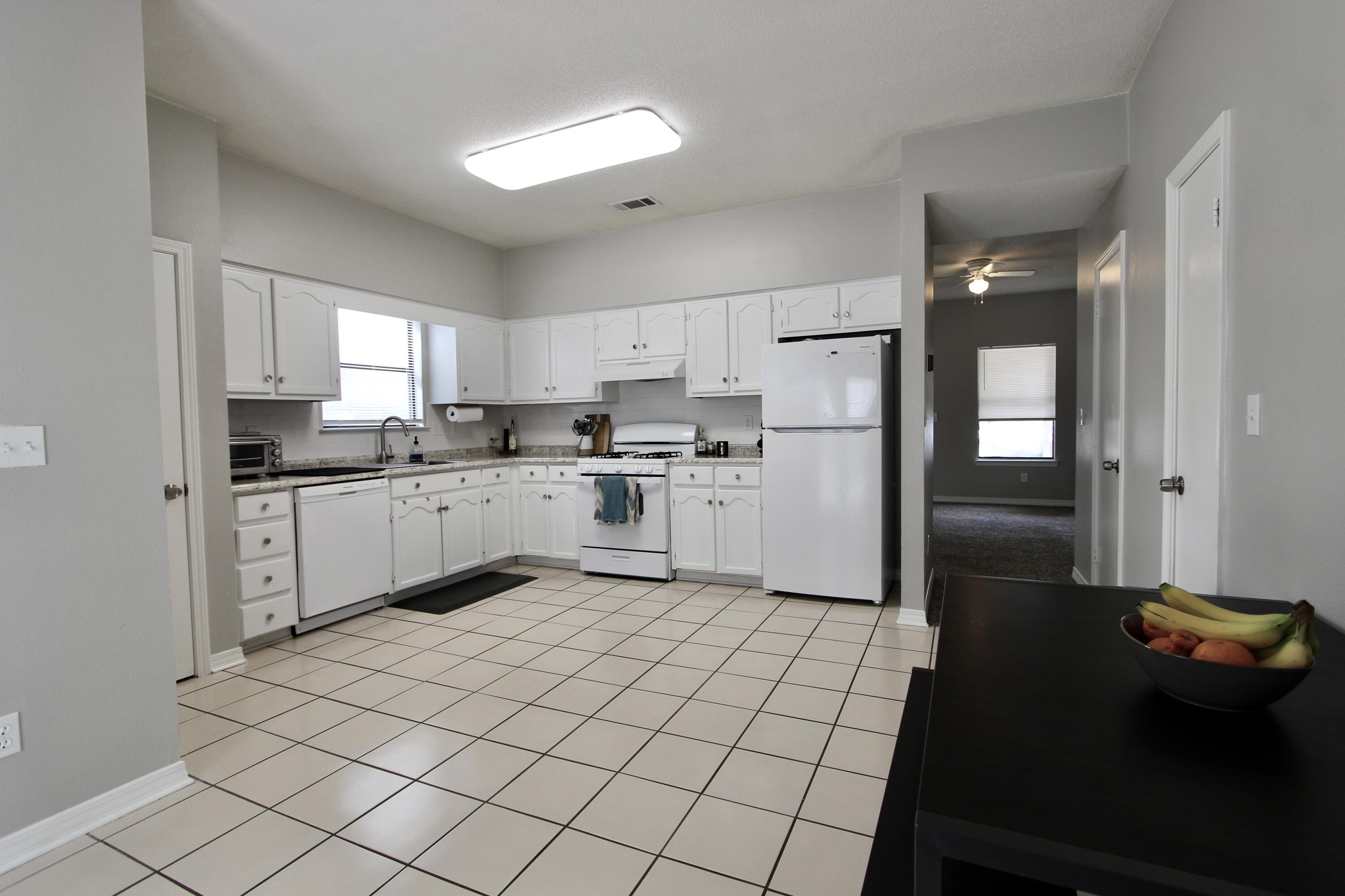 metes and bounds - Residential Lease