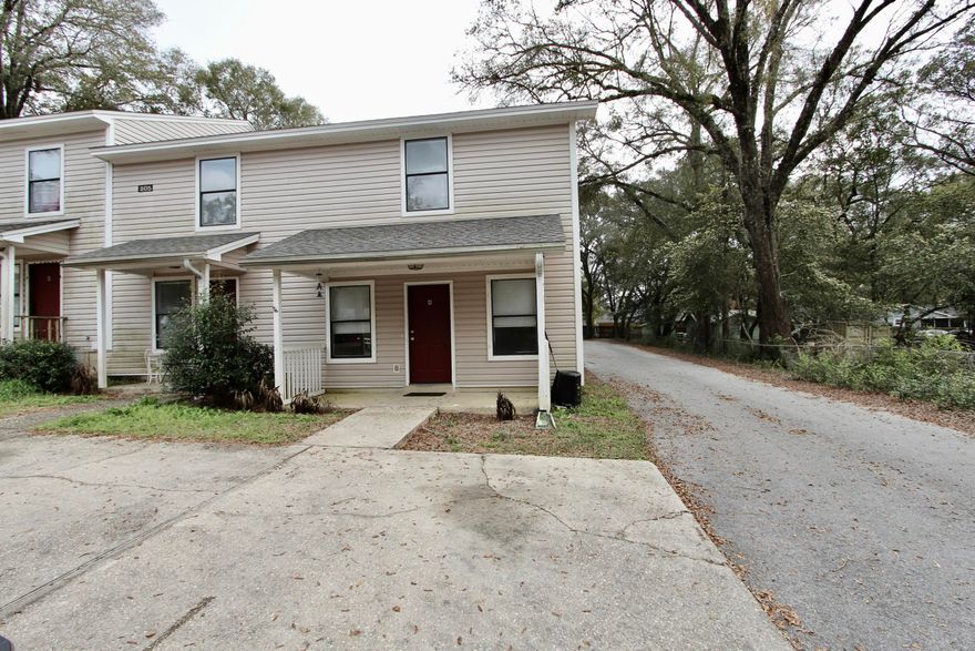 Welcome to this well-maintained 2-bedroom, 1.5-bath end unit located in a desirable area. The main floor features a combination of laminate and carpet flooring, providing both style and function. A convenient main-floor laundry area with washer/dryer hookups enhances practicality. Upstairs, two spacious bedrooms offer generous storage. This property combines comfort and convenience in a sought-after location. Pictures are from 2024.