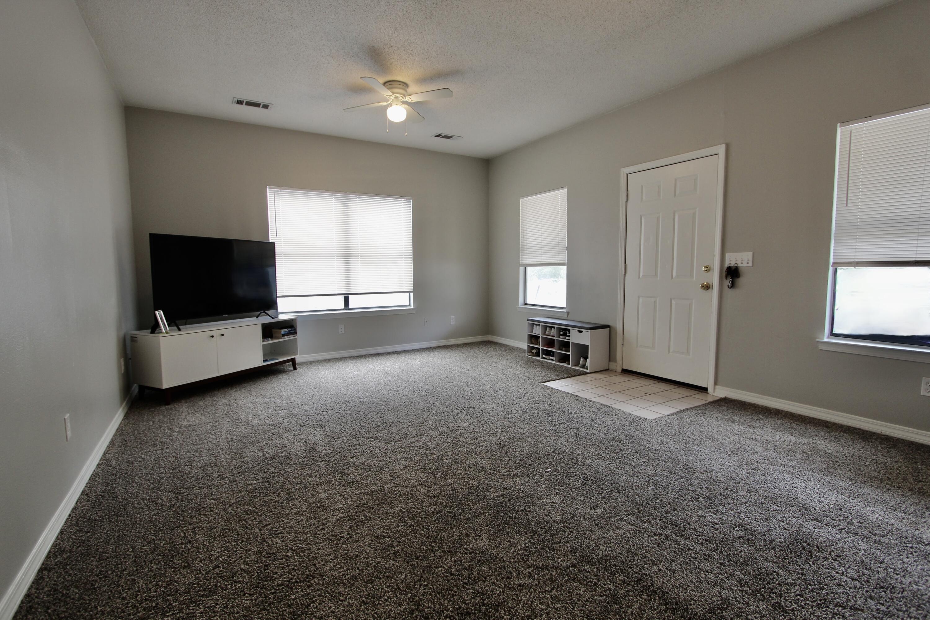 metes and bounds - Residential Lease