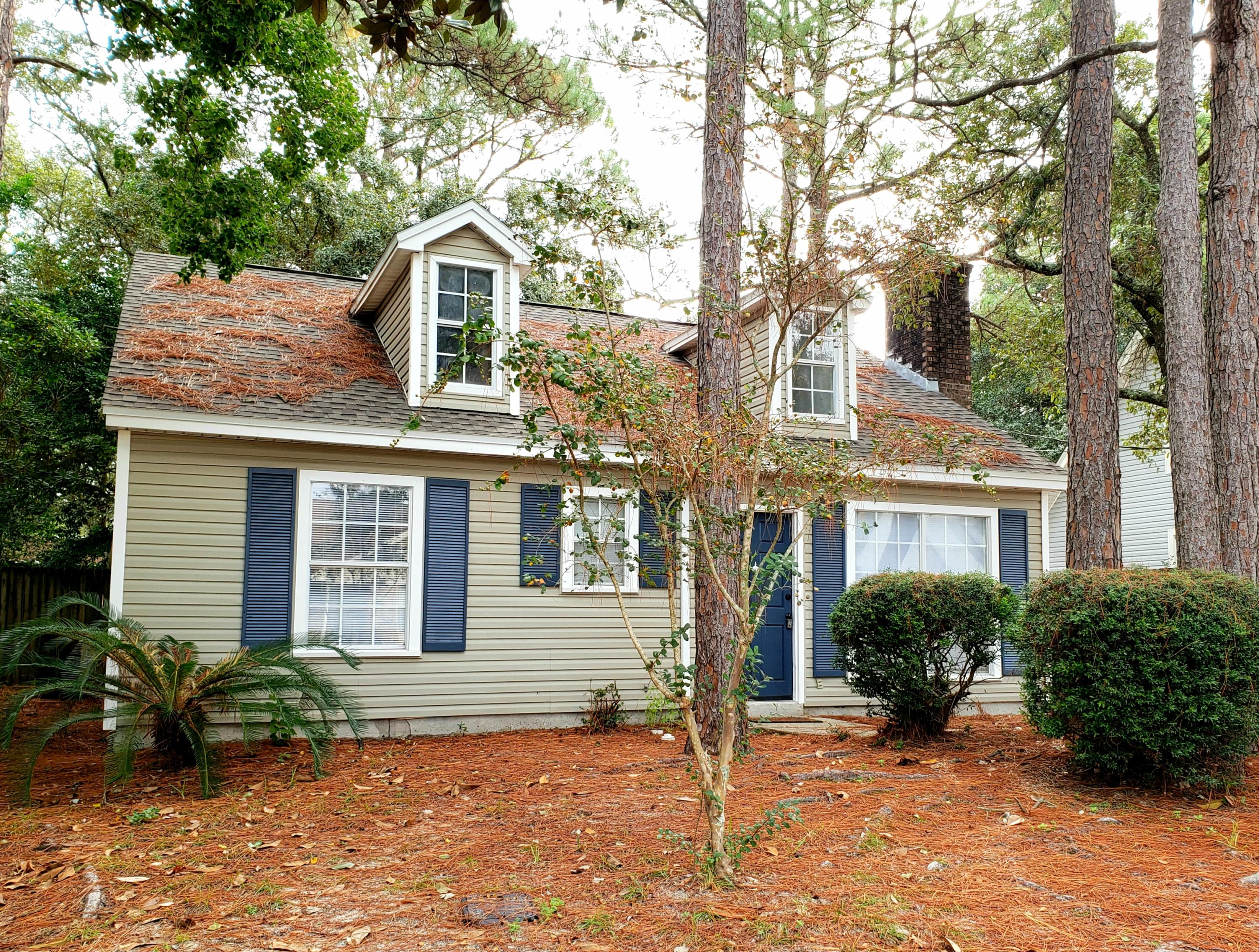 Cozy single story two bedroom, two bathroom home off Lewis Street in Fort Walton Beach. Ceramic tile floors in kitchen and living area and carpet in bedrooms. Both bedroom closets have shelving for extra storage. Small pets allowed (yard is not fully fenced). Call today to schedule a showing.