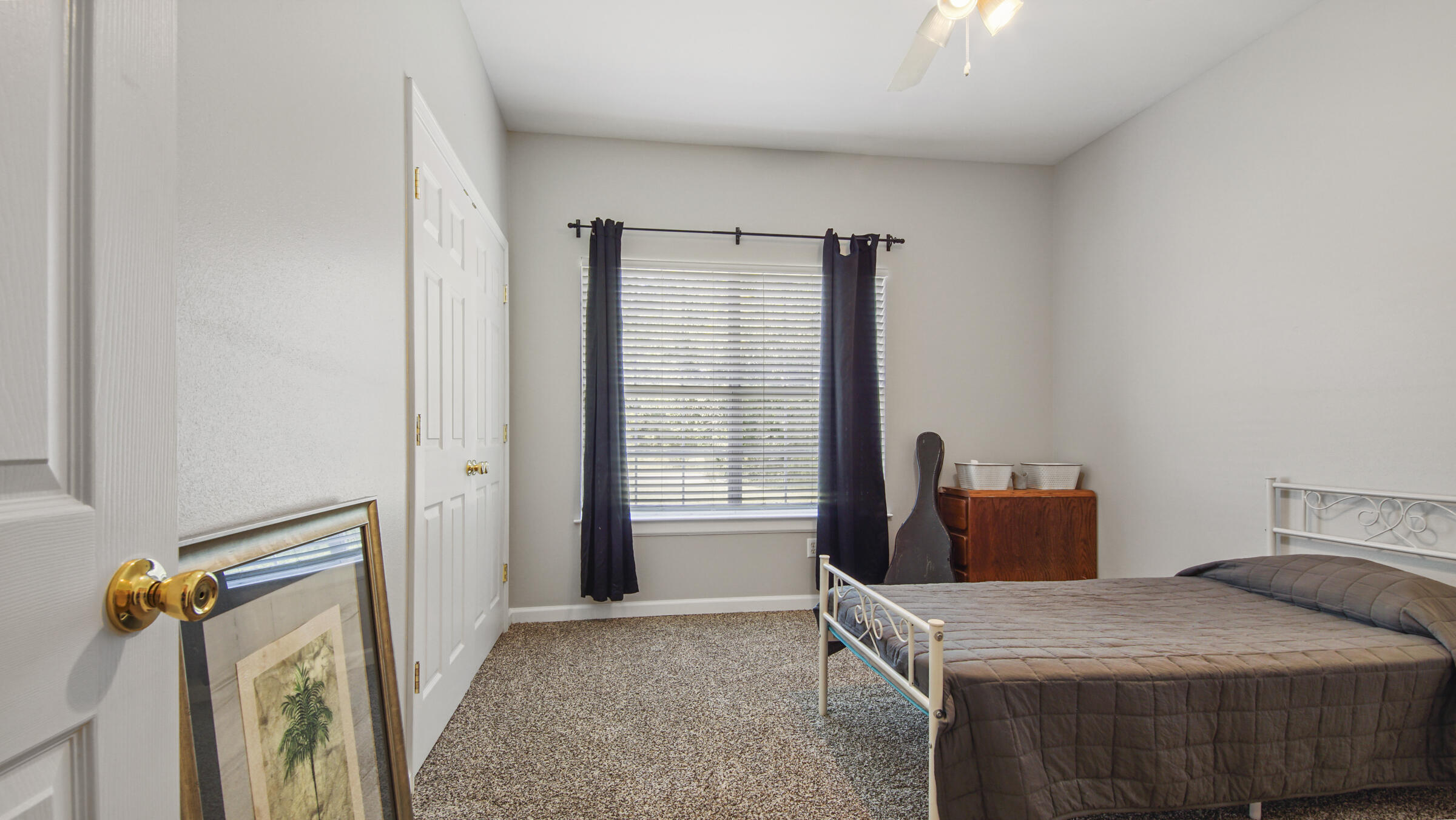 OAKWOOD LAKES ESTATES - Residential