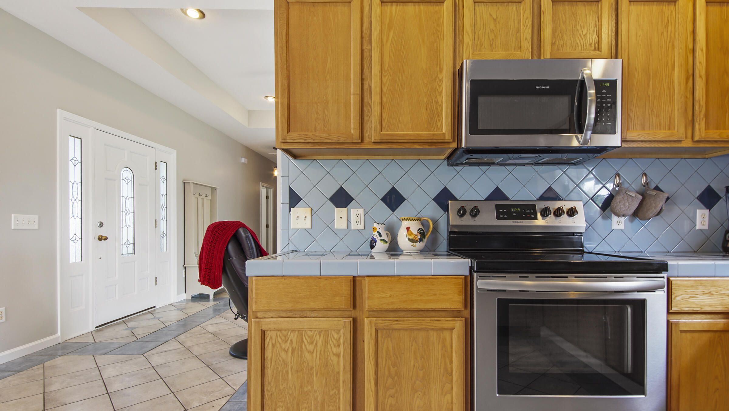 OAKWOOD LAKES ESTATES - Residential