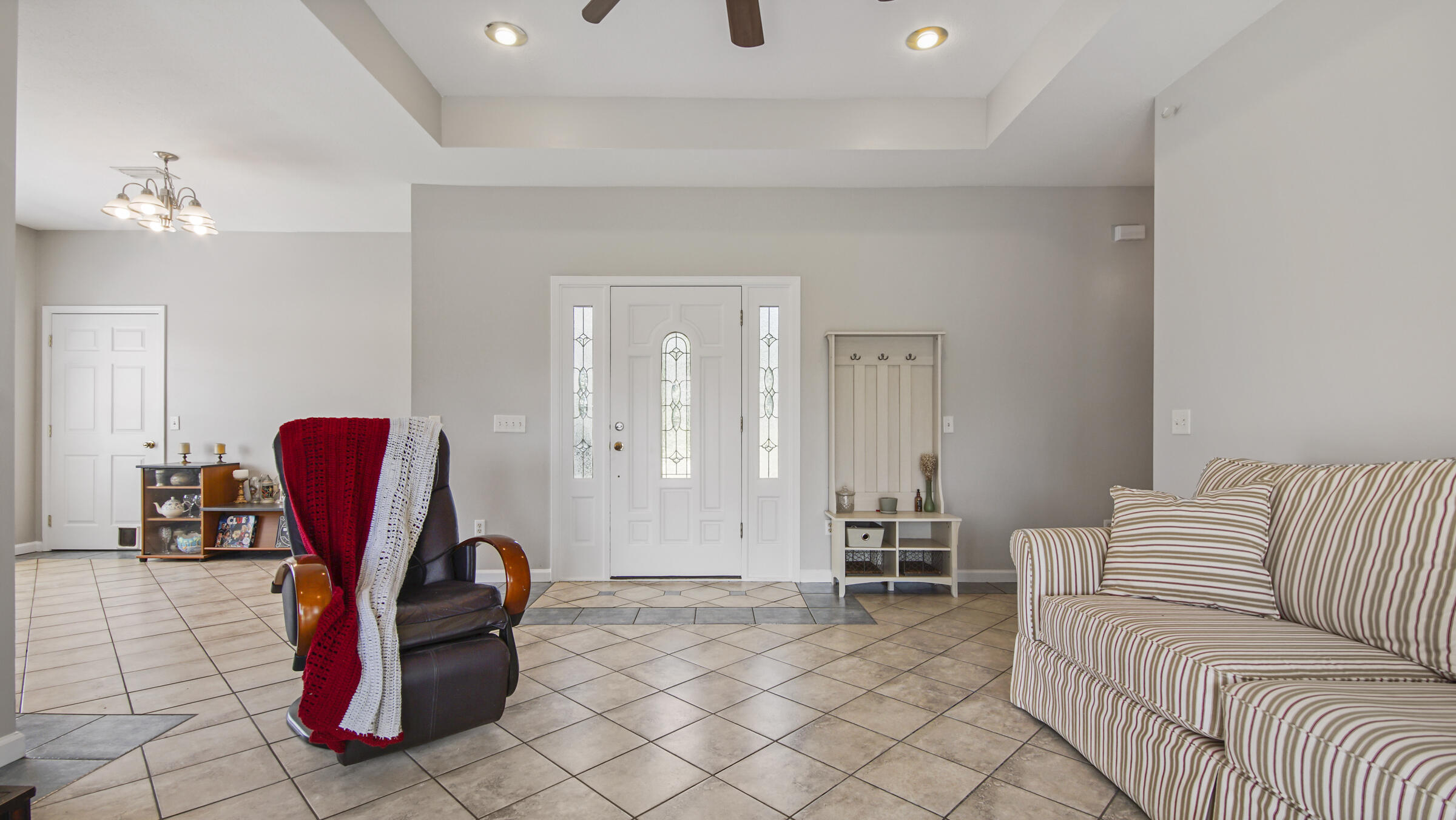 OAKWOOD LAKES ESTATES - Residential