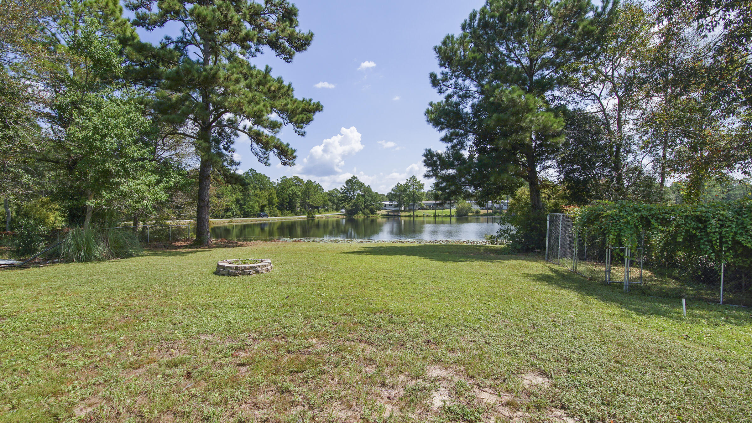 OAKWOOD LAKES ESTATES - Residential