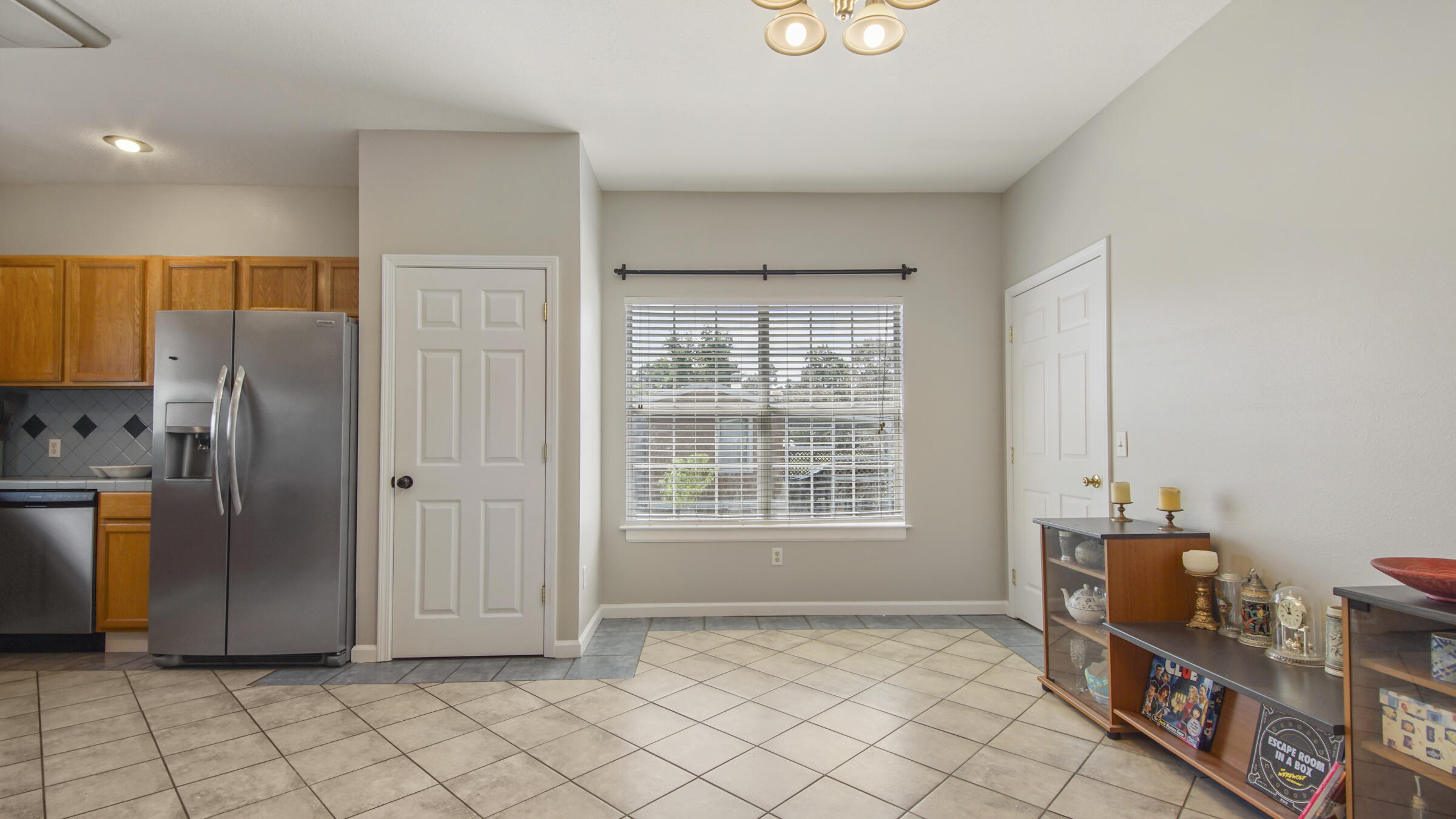 OAKWOOD LAKES ESTATES - Residential