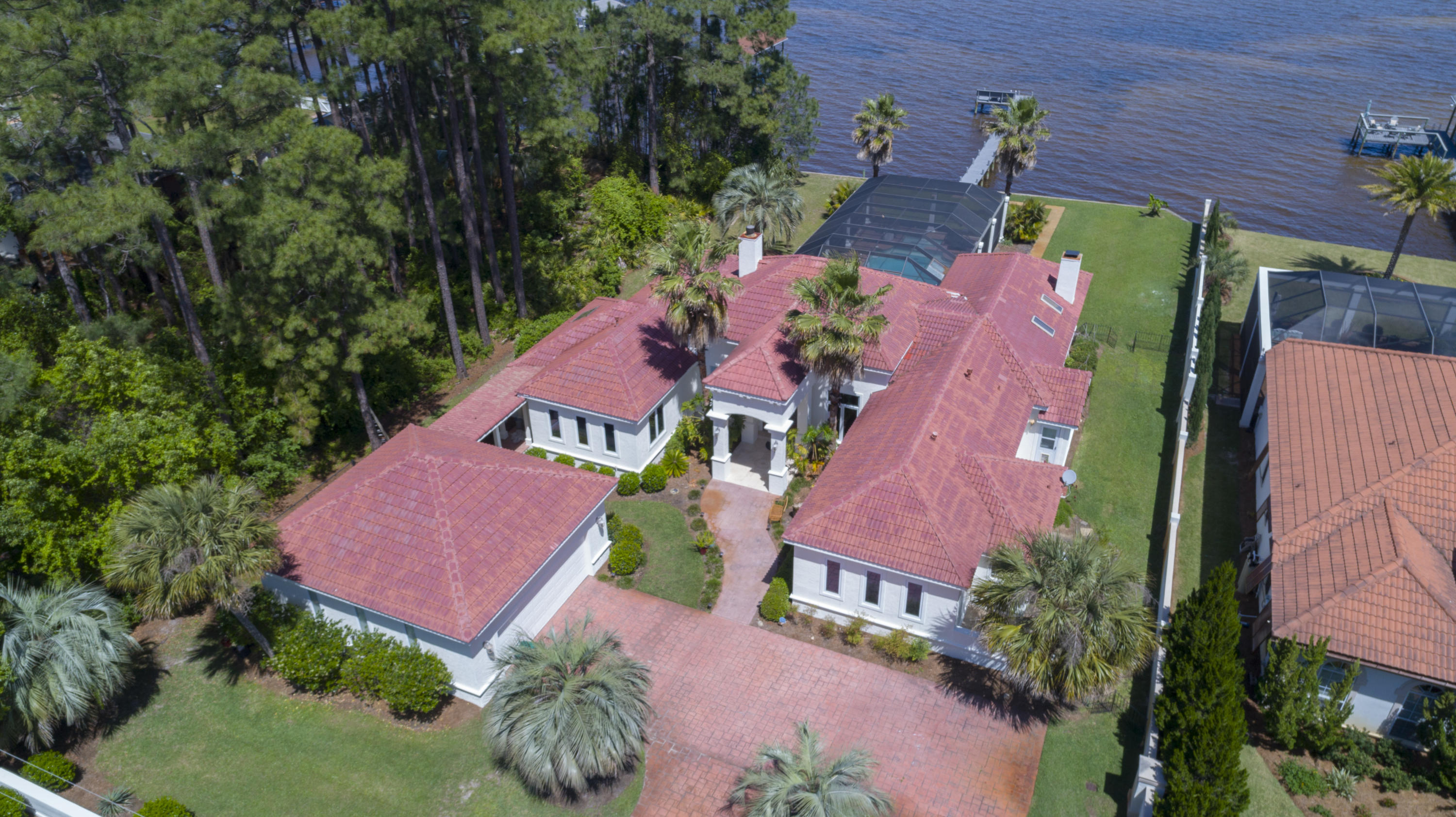 HOLIDAY SHORES ESTATES - Residential