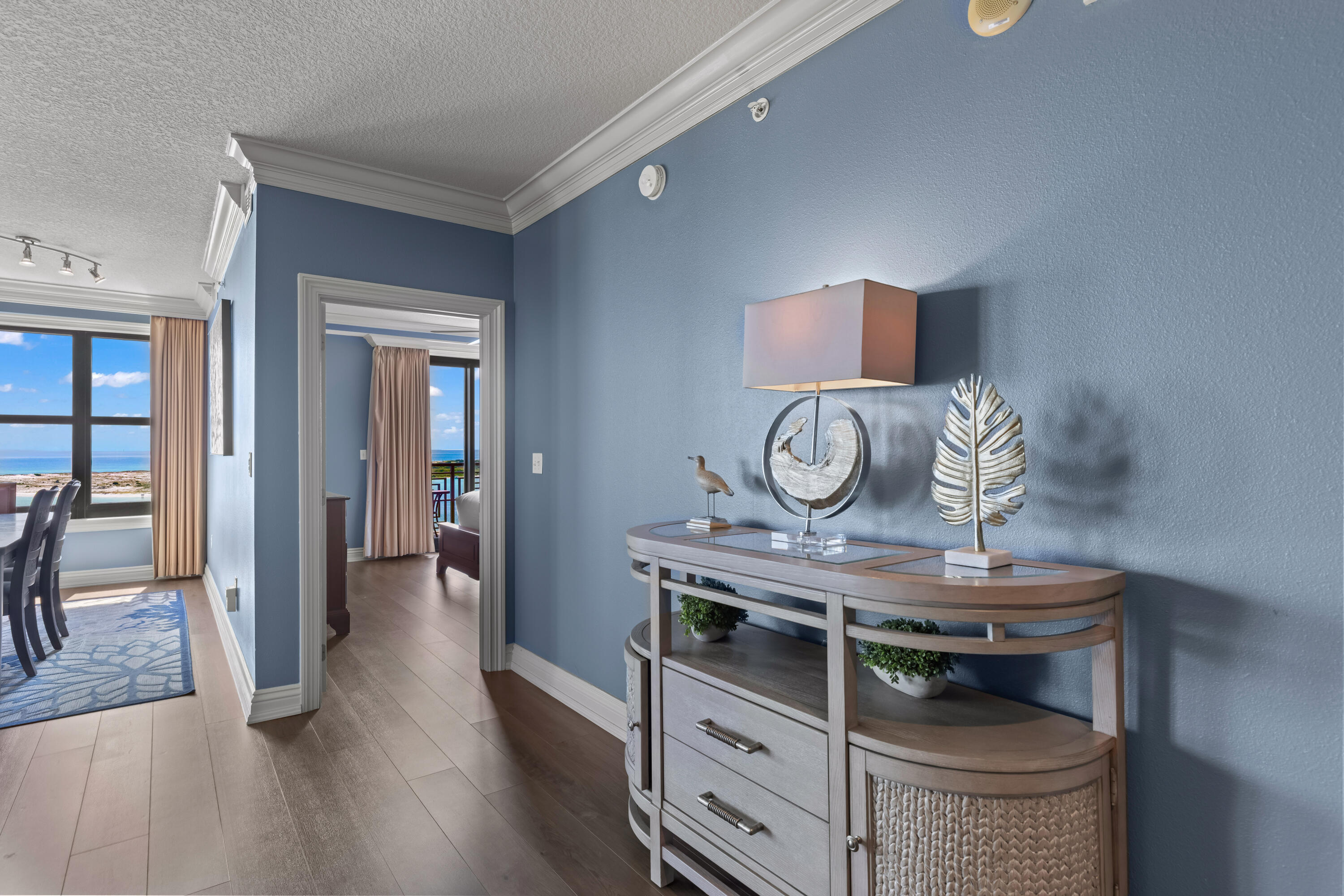 EMERALD GRANDE - Residential