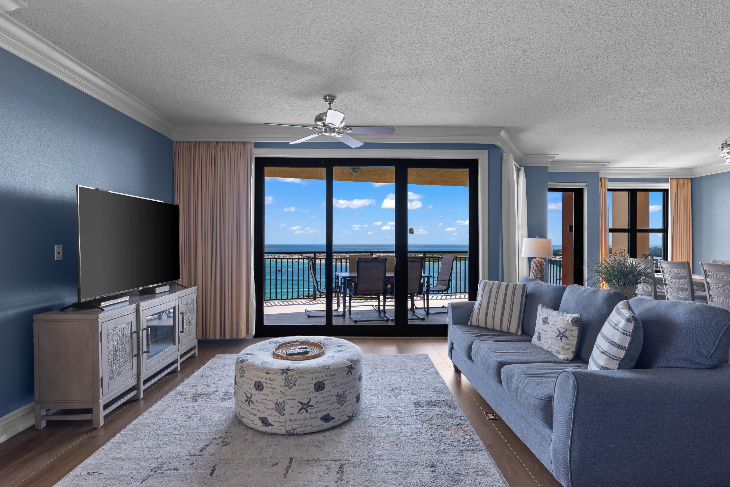 EMERALD GRANDE - Residential